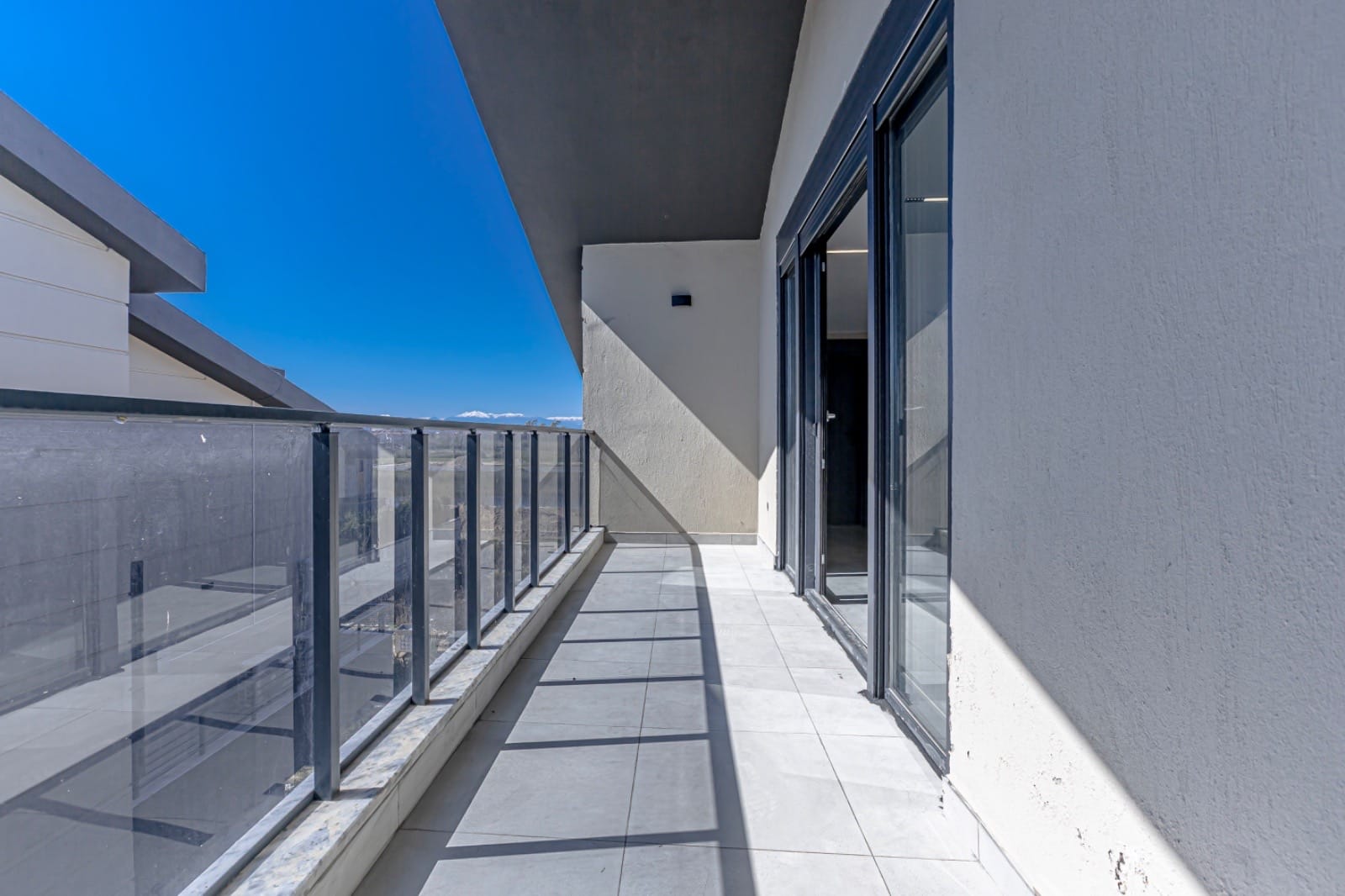 779f00a7-4f10-4c5b-93ef-171fad4e19f2