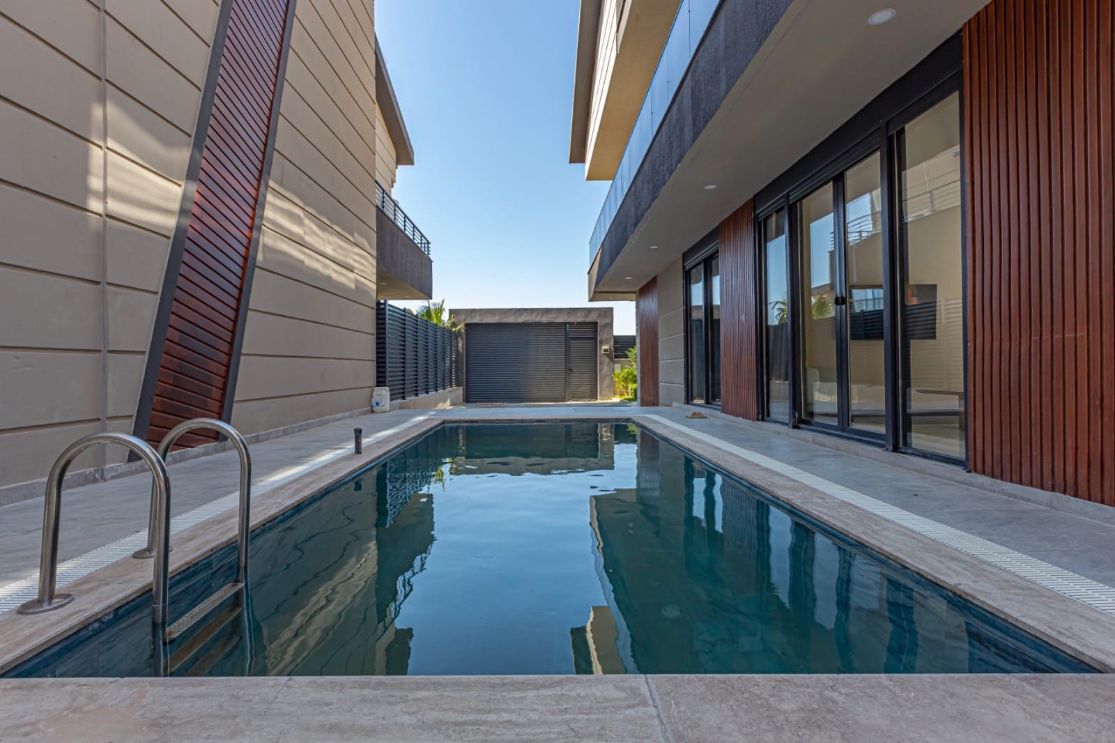 b742d9db-f71d-4fc0-be34-86c710e75784