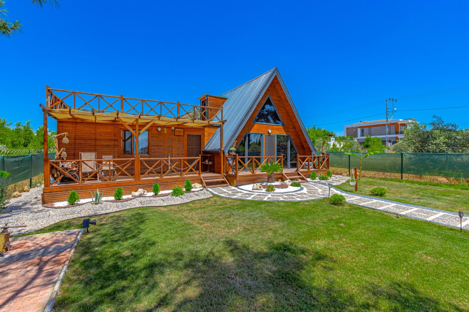 f08428c1-3091-4dbc-8724-b394e64b1da8