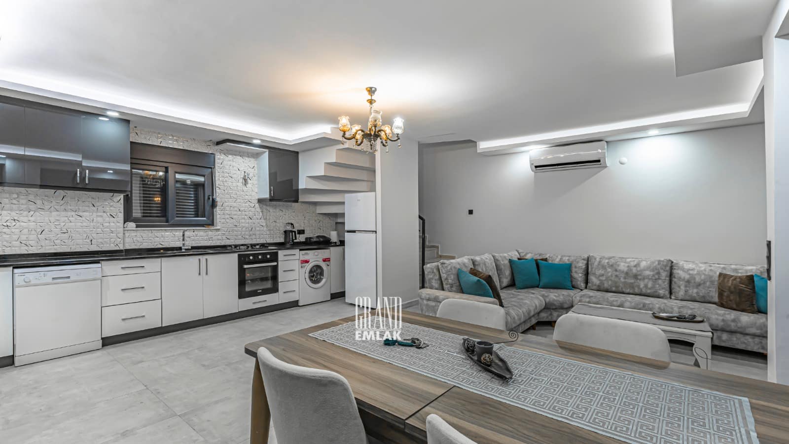 WhatsApp Image 2023-08-03 at 17.32.11