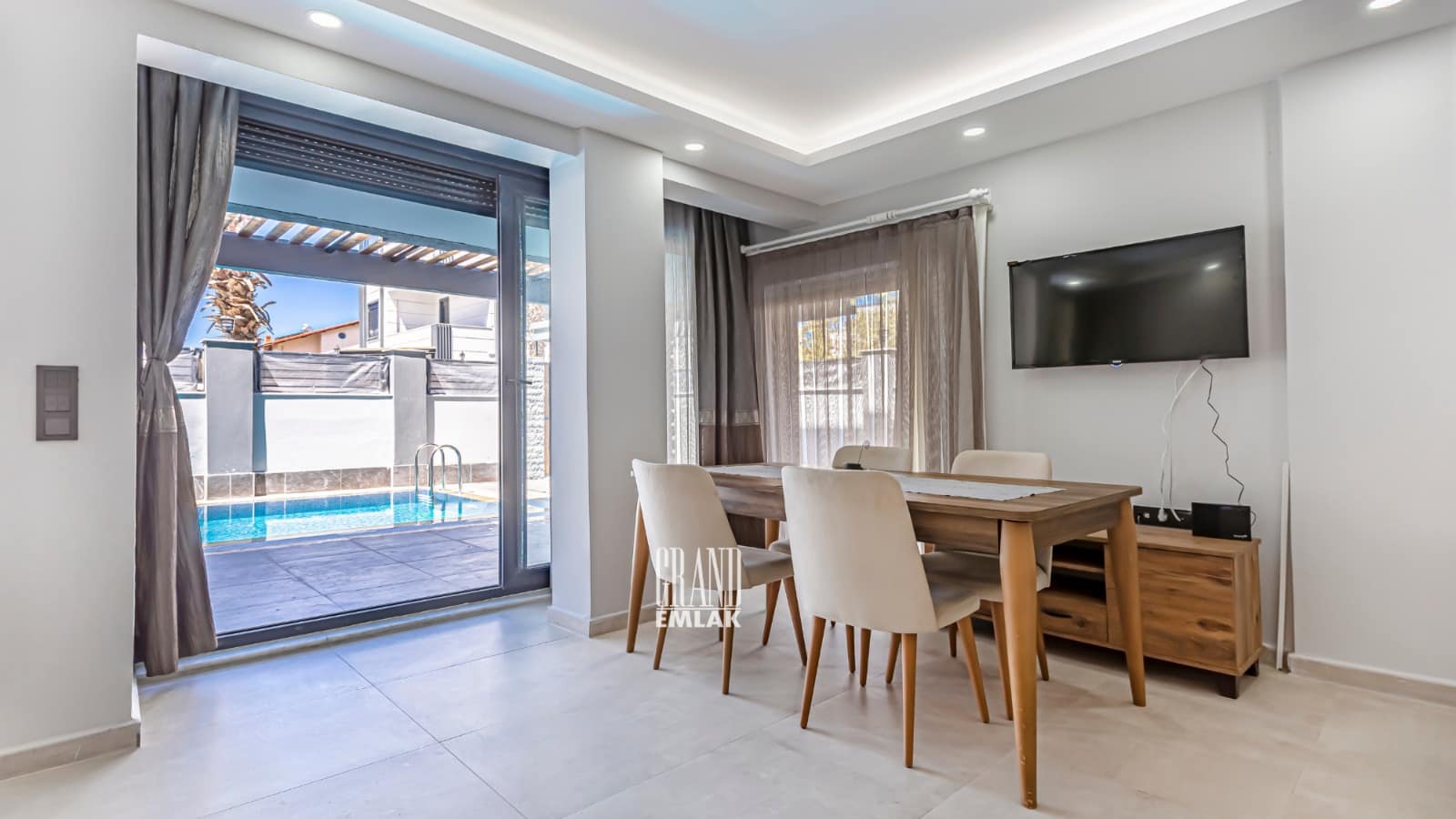 WhatsApp Image 2023-08-03 at 17.32.13 (1)