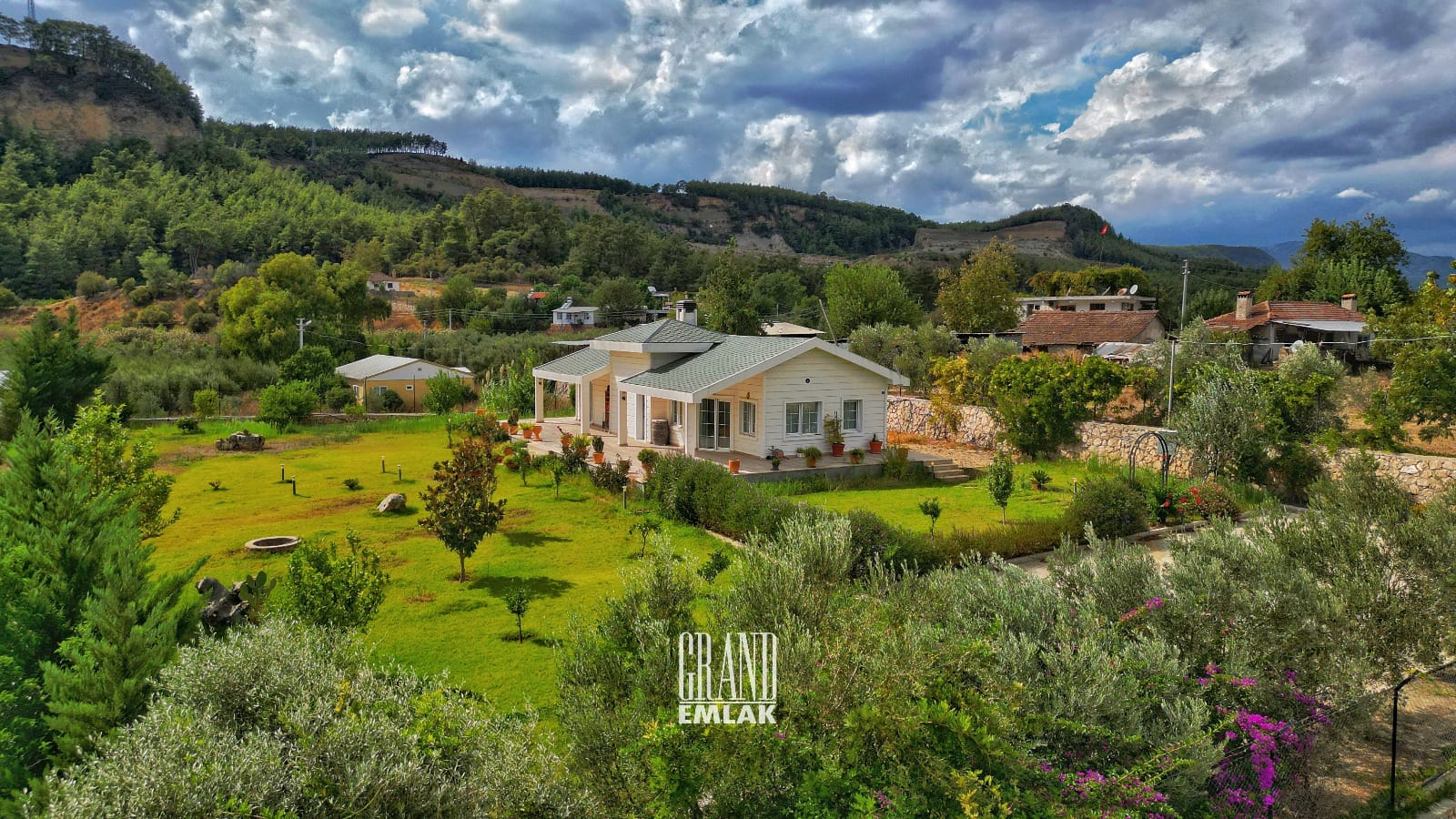 WhatsApp Image 2025-10-08 at 11.21.42