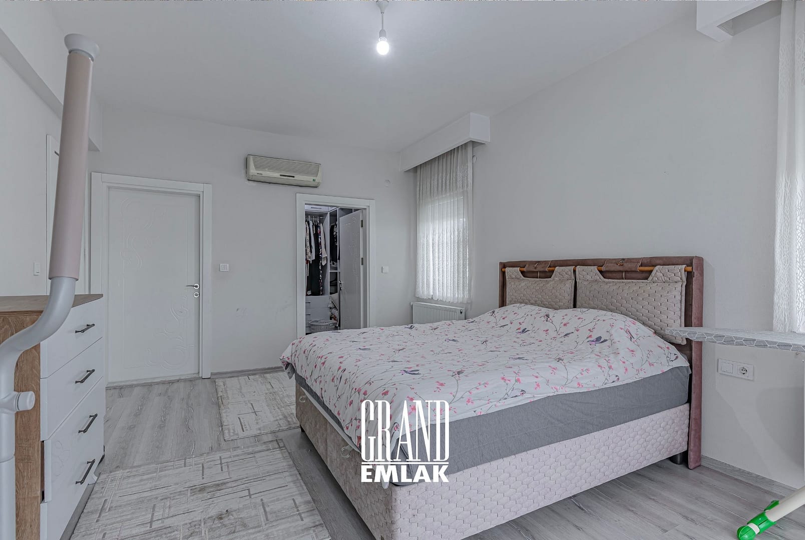 Döşemealtı Kırkgöz’de Müstakil ve Özel havuzlu Satılık 8+2 Villa (24)