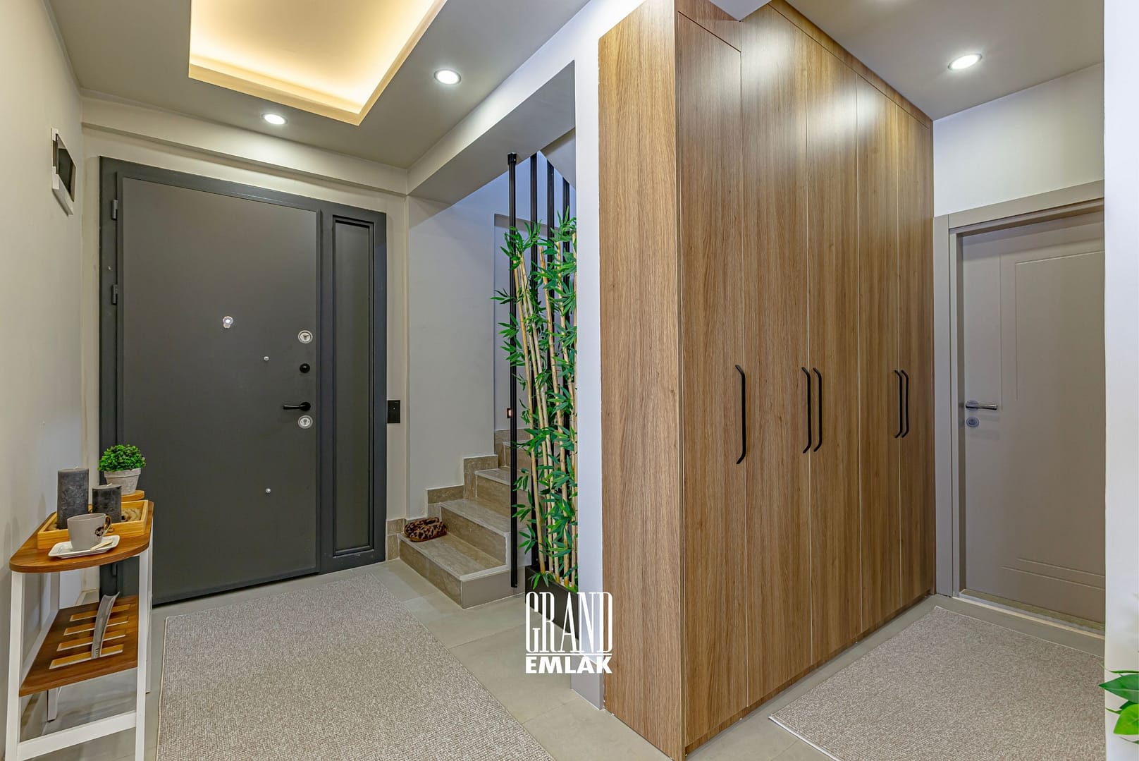 Antalya, Döşemealtı Odabaşı’nda Satılık 6+1 Havuzlu Lüks Villa (10)