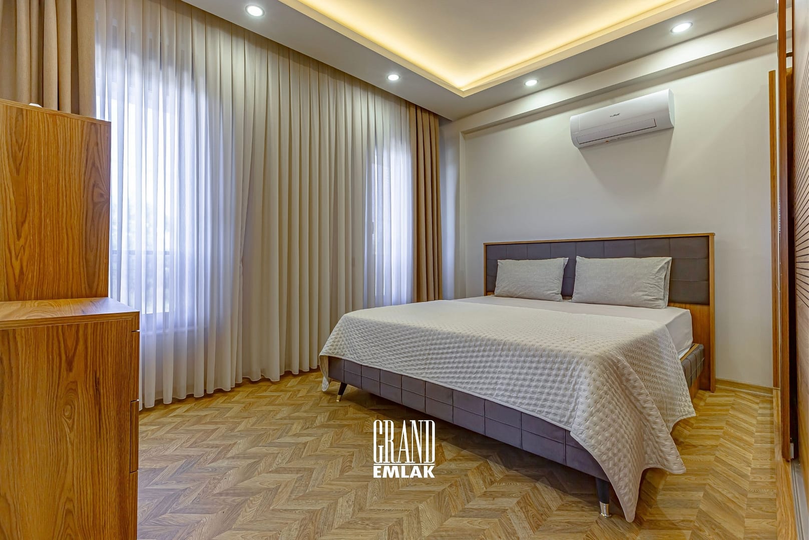 Antalya, Döşemealtı Odabaşı’nda Satılık 6+1 Havuzlu Lüks Villa (14)