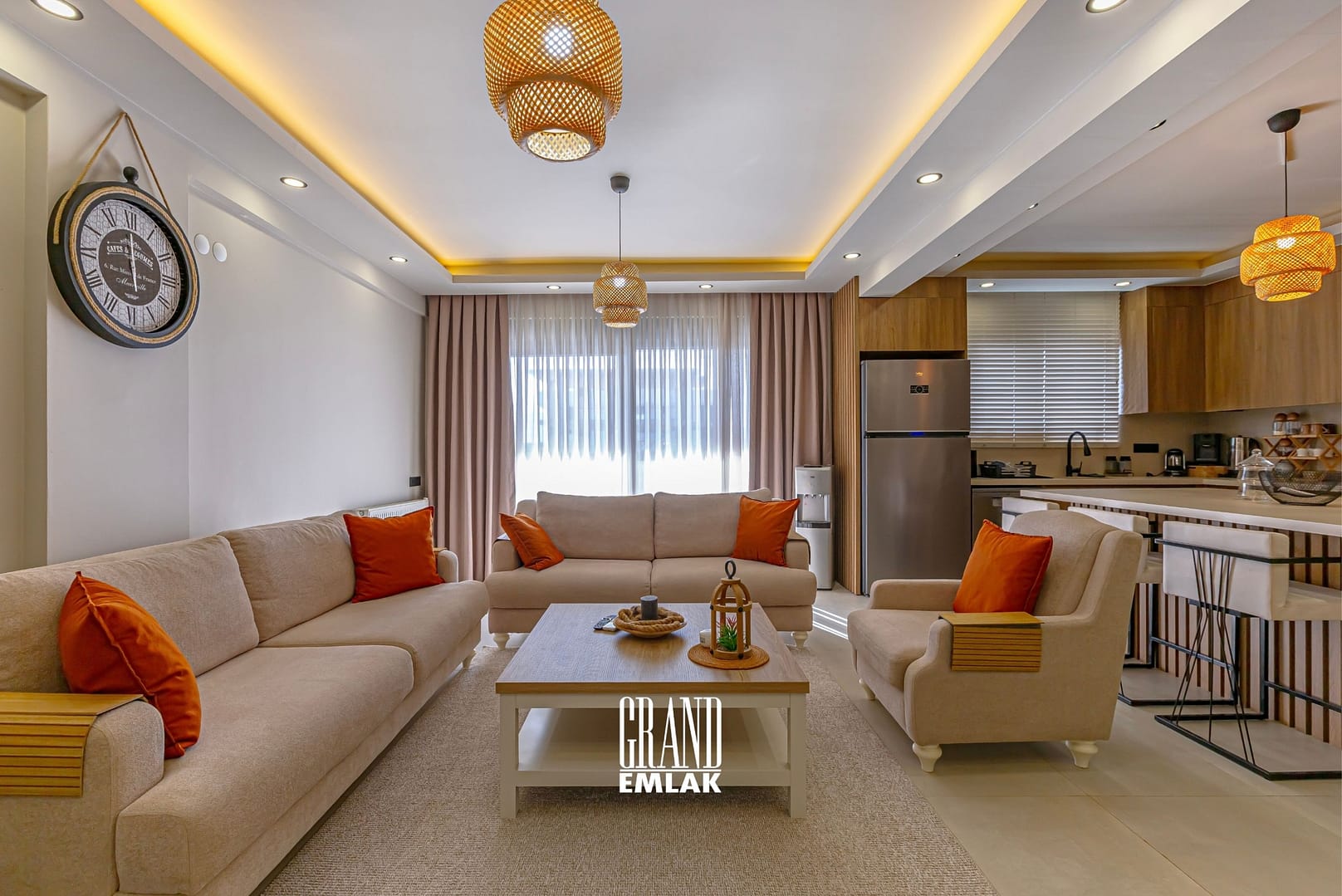 Antalya, Döşemealtı Odabaşı’nda Satılık 6+1 Havuzlu Lüks Villa (4)