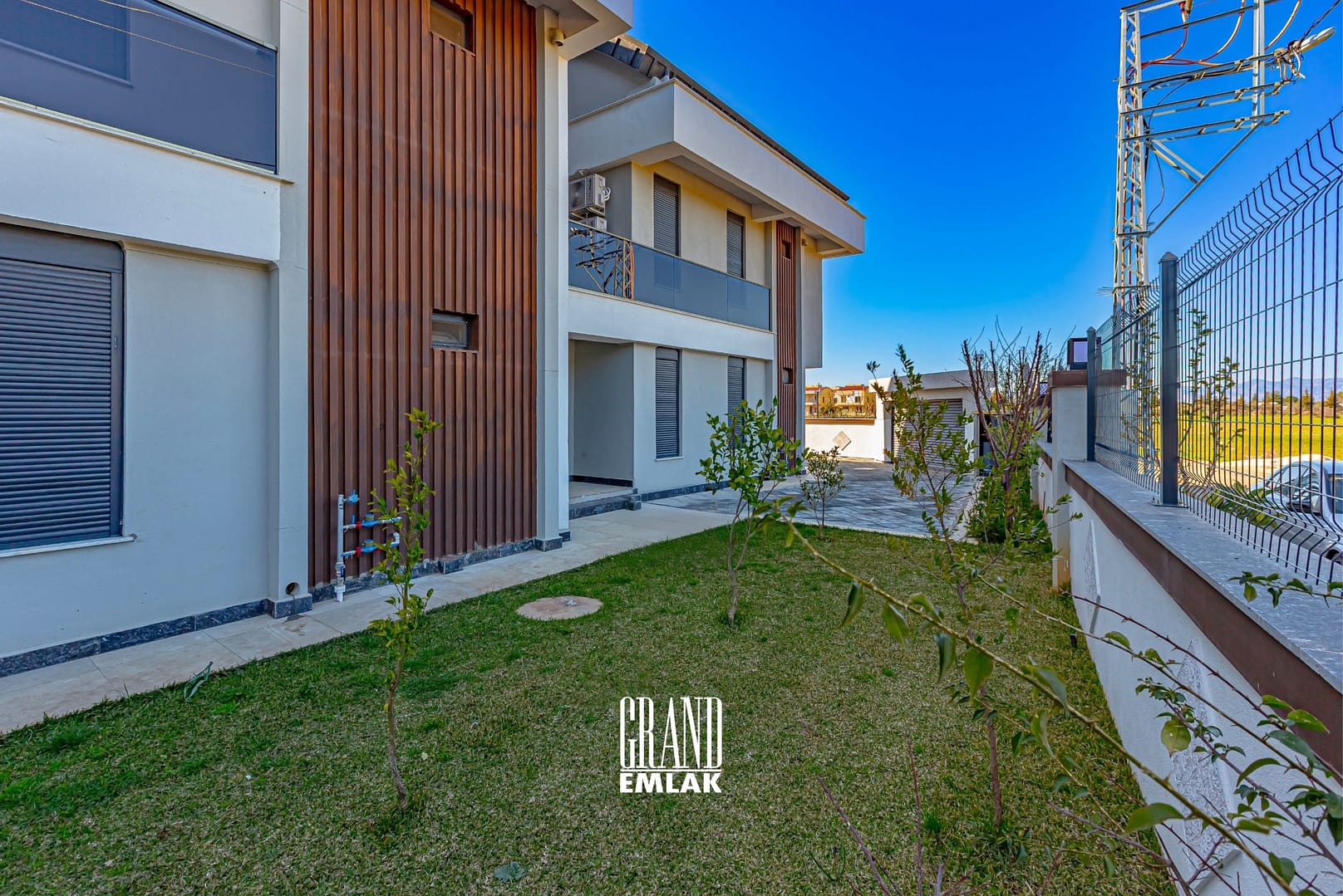 Antalya, Döşemealtı Odabaşı’nda Satılık 6+1 Havuzlu Lüks Villa (52)