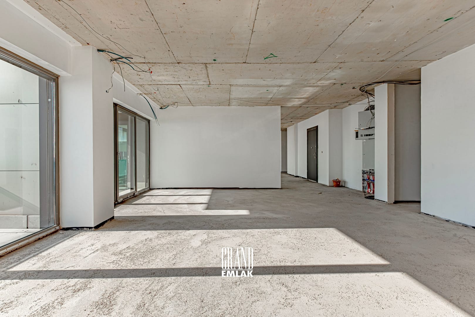 ALARA LOFT’TA DENİZ MANZARALI, KATTA TEK 5+1 SATILIK DAİRE lg (10)