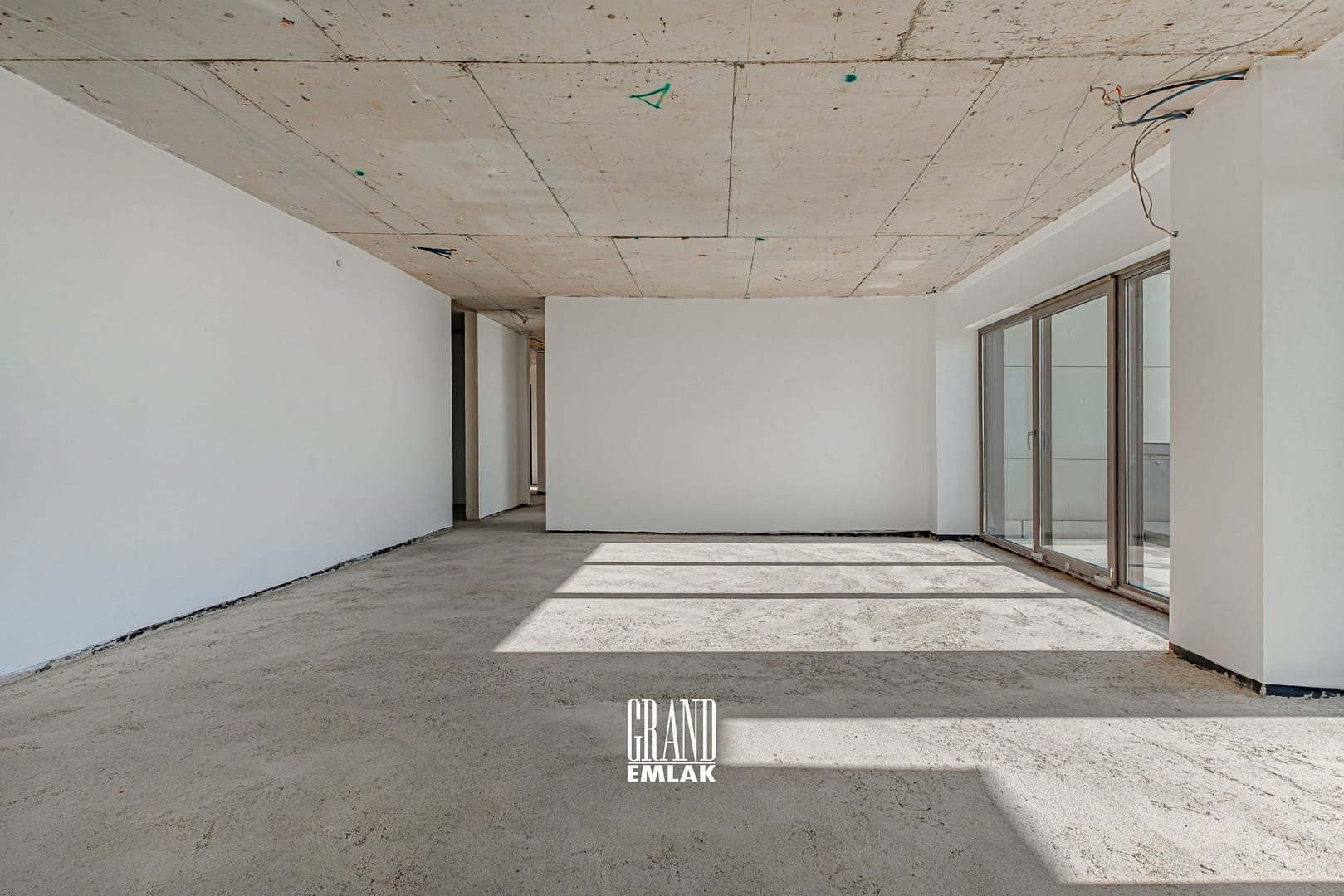 ALARA LOFT’TA DENİZ MANZARALI, KATTA TEK 5+1 SATILIK DAİRE lg (15)