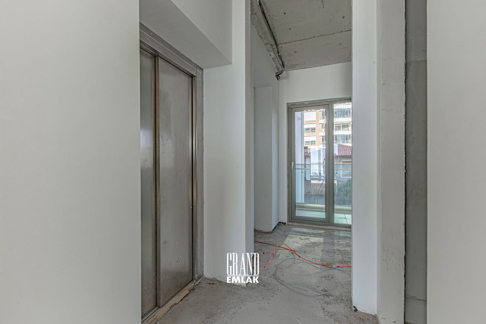 ALARA LOFT’TA DENİZ MANZARALI, KATTA TEK 5+1 SATILIK DAİRE lg (16)