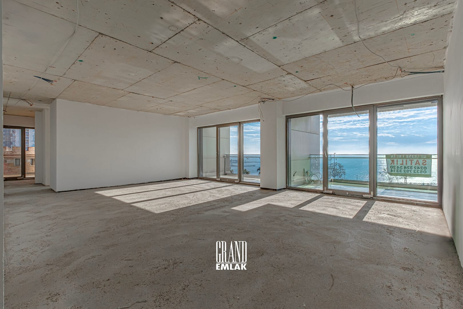ALARA LOFT’TA DENİZ MANZARALI, KATTA TEK 5+1 SATILIK DAİRE lg (5)