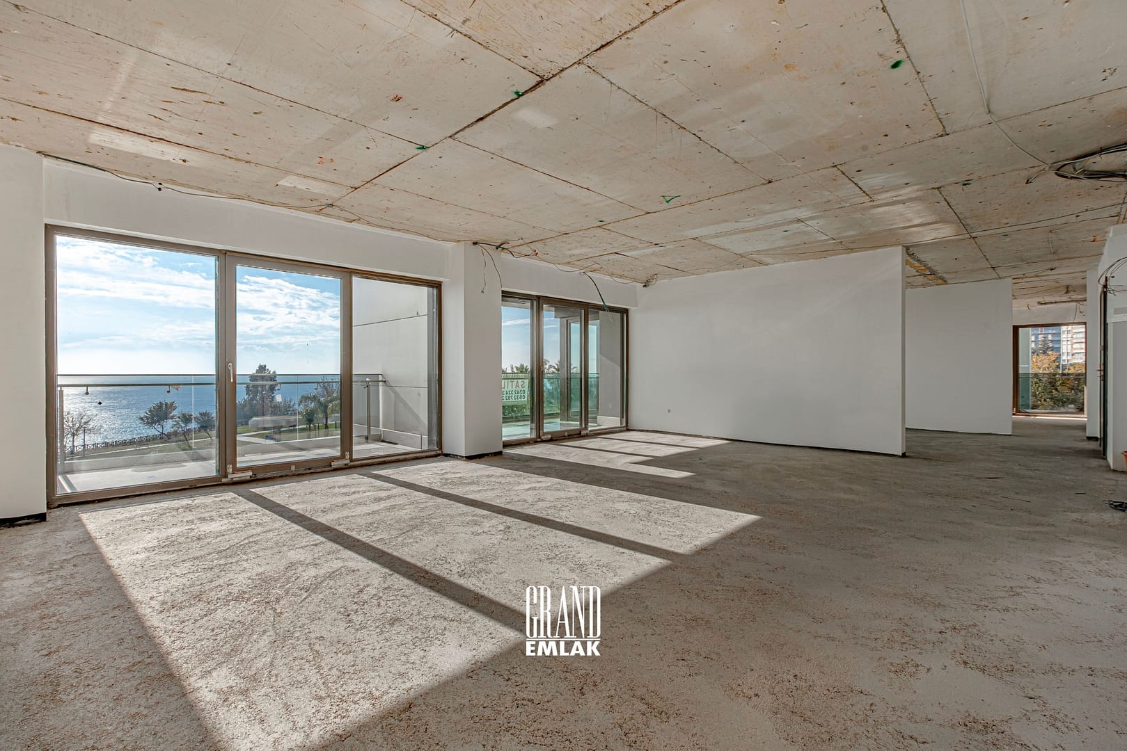 ALARA LOFT’TA DENİZ MANZARALI, KATTA TEK 5+1 SATILIK DAİRE lg (9)