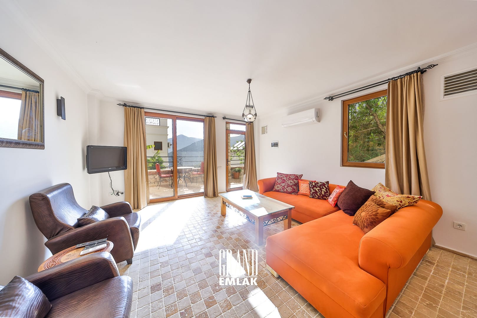 Kaş, Kalkan’da Panoramik Deniz Manzaralı Satılık Ultra Lüks 5+1 Villa (22)