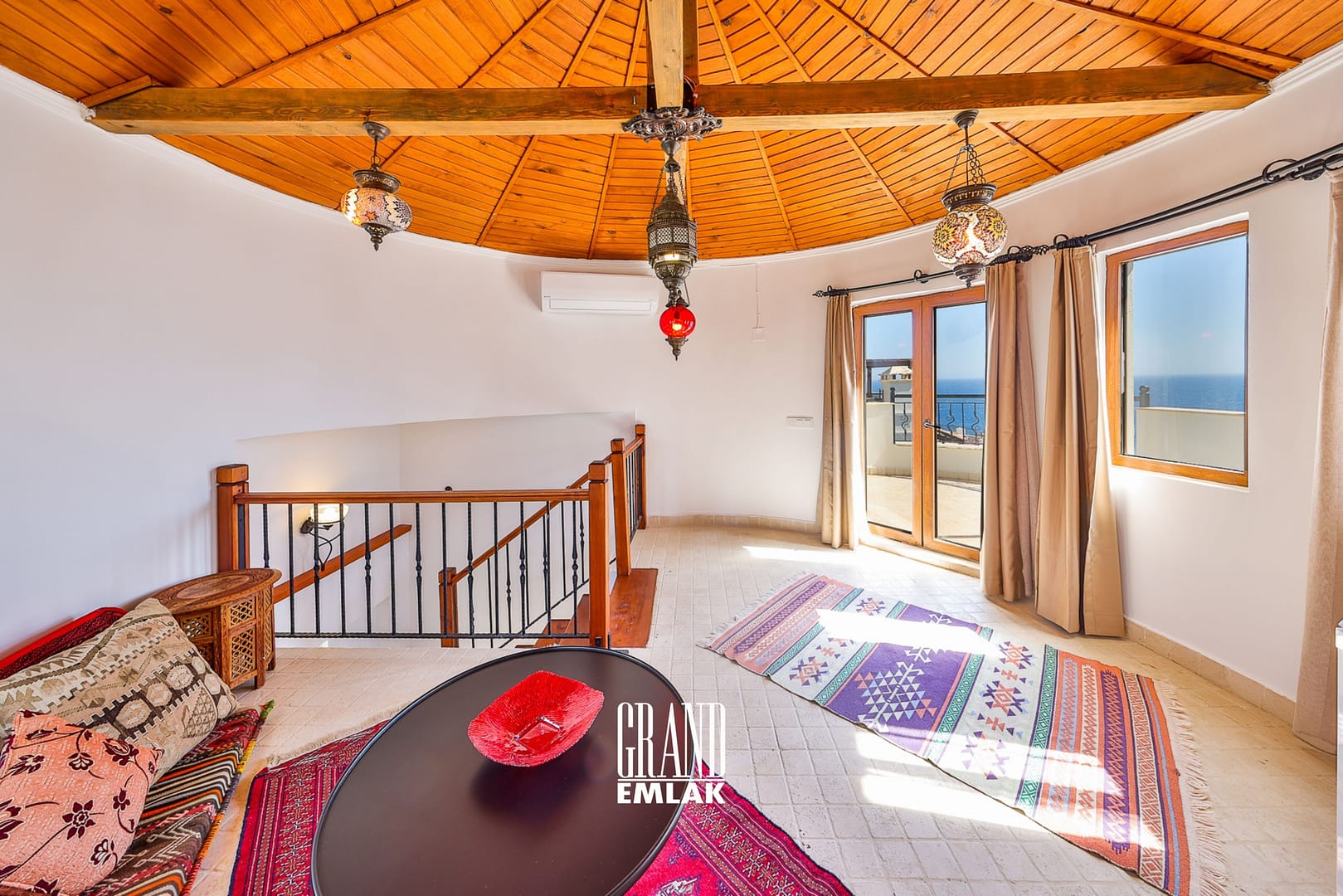 Kaş, Kalkan’da Panoramik Deniz Manzaralı Satılık Ultra Lüks 5+1 Villa (31)