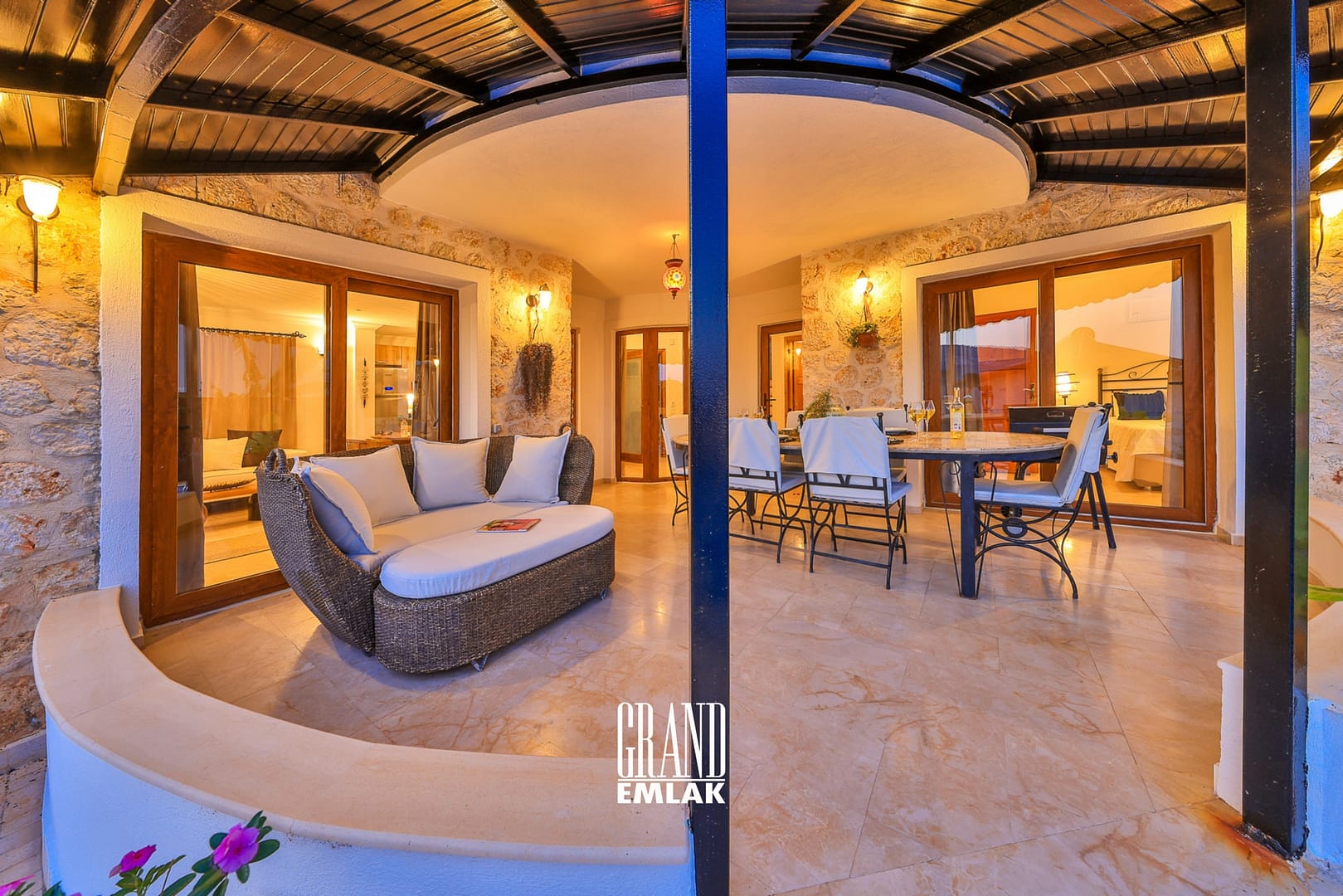 Kaş, Kalkan’da Panoramik Deniz Manzaralı Satılık Ultra Lüks 5+1 Villa (34)
