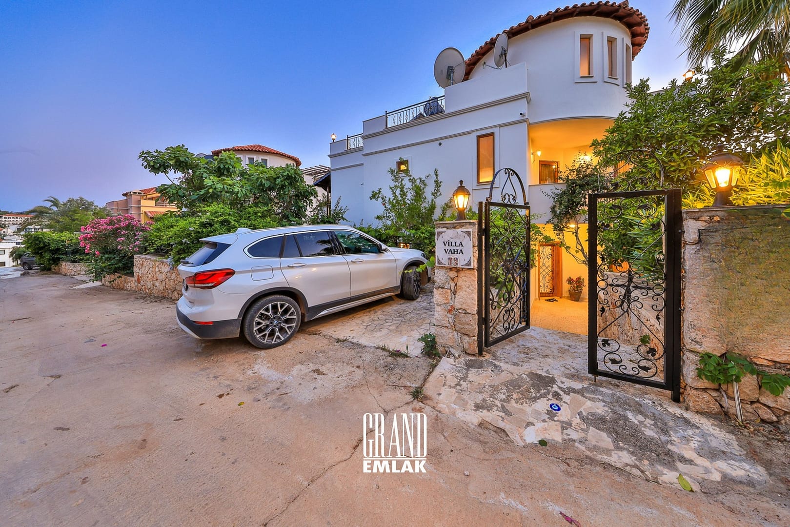Kaş, Kalkan’da Panoramik Deniz Manzaralı Satılık Ultra Lüks 5+1 Villa (41)