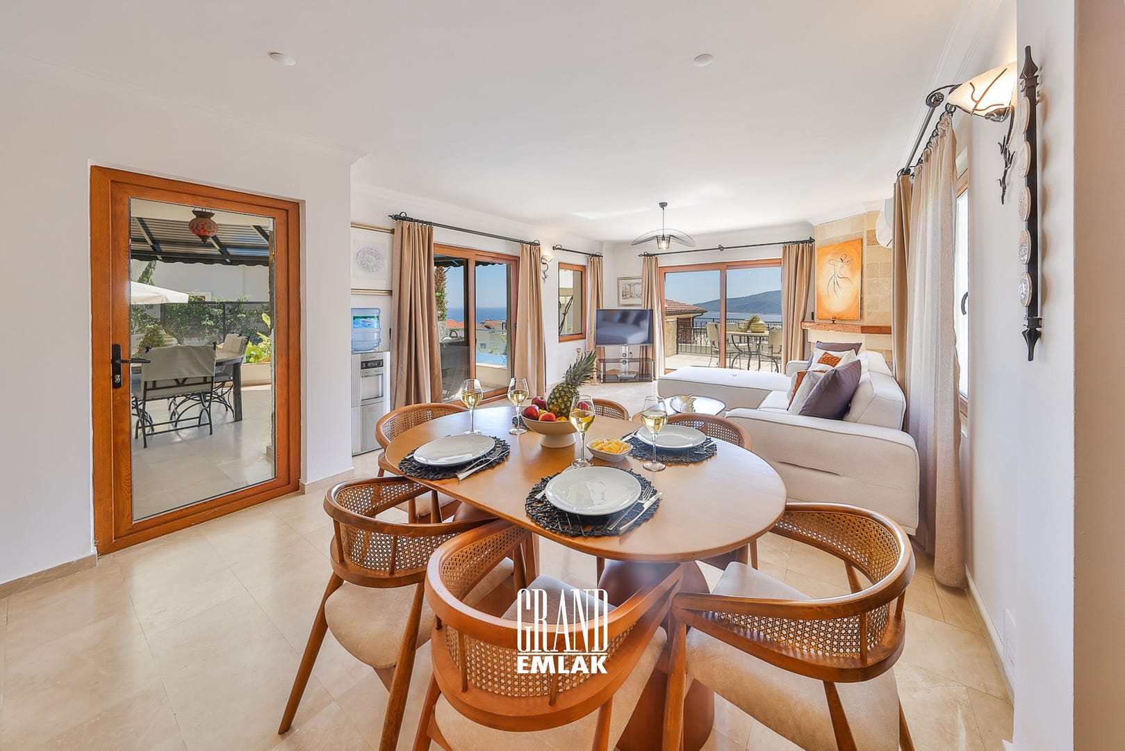 Kaş, Kalkan’da Panoramik Deniz Manzaralı Satılık Ultra Lüks 5+1 Villa (54)