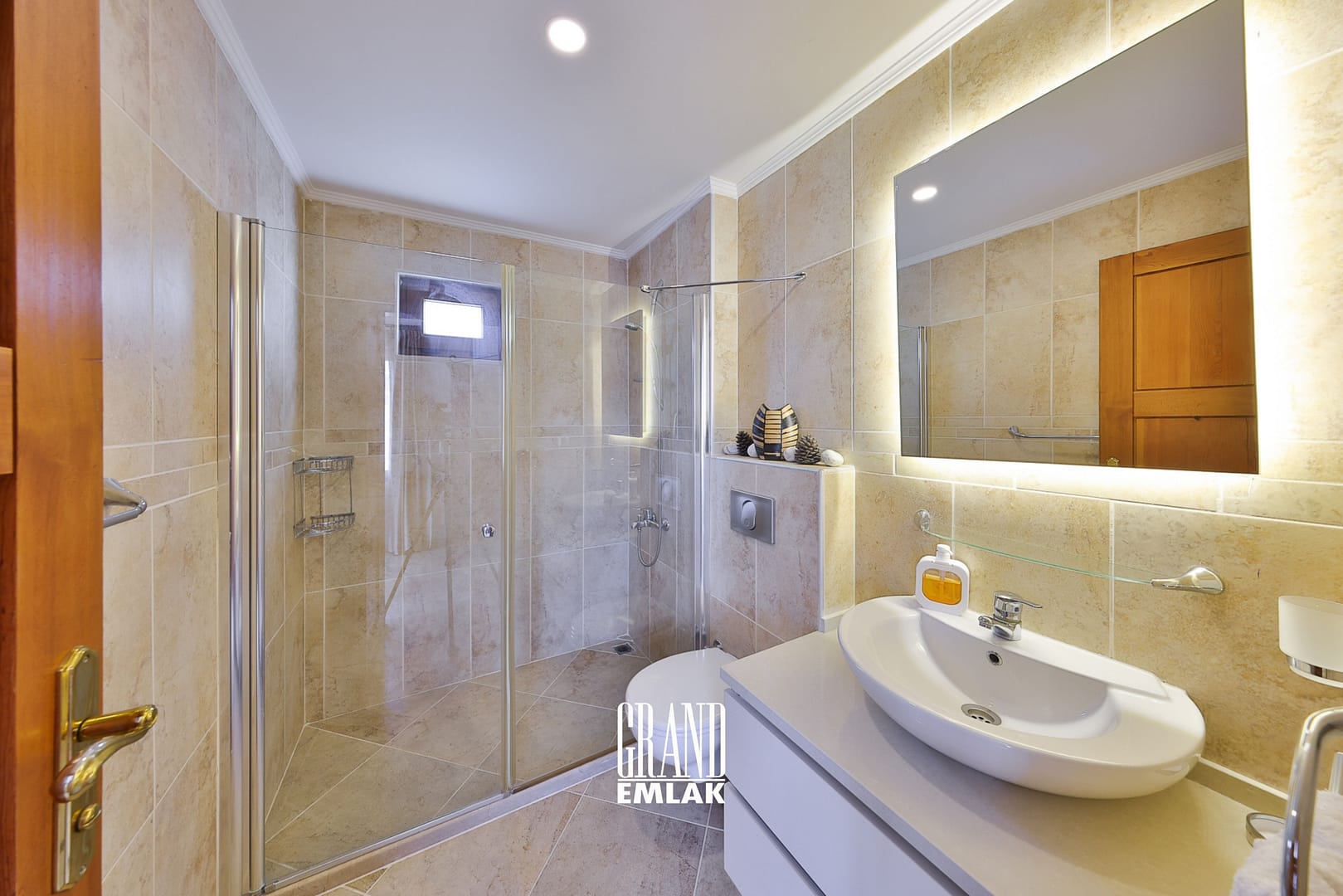 Kaş, Kalkan’da Panoramik Deniz Manzaralı Satılık Ultra Lüks 5+1 Villa (57)