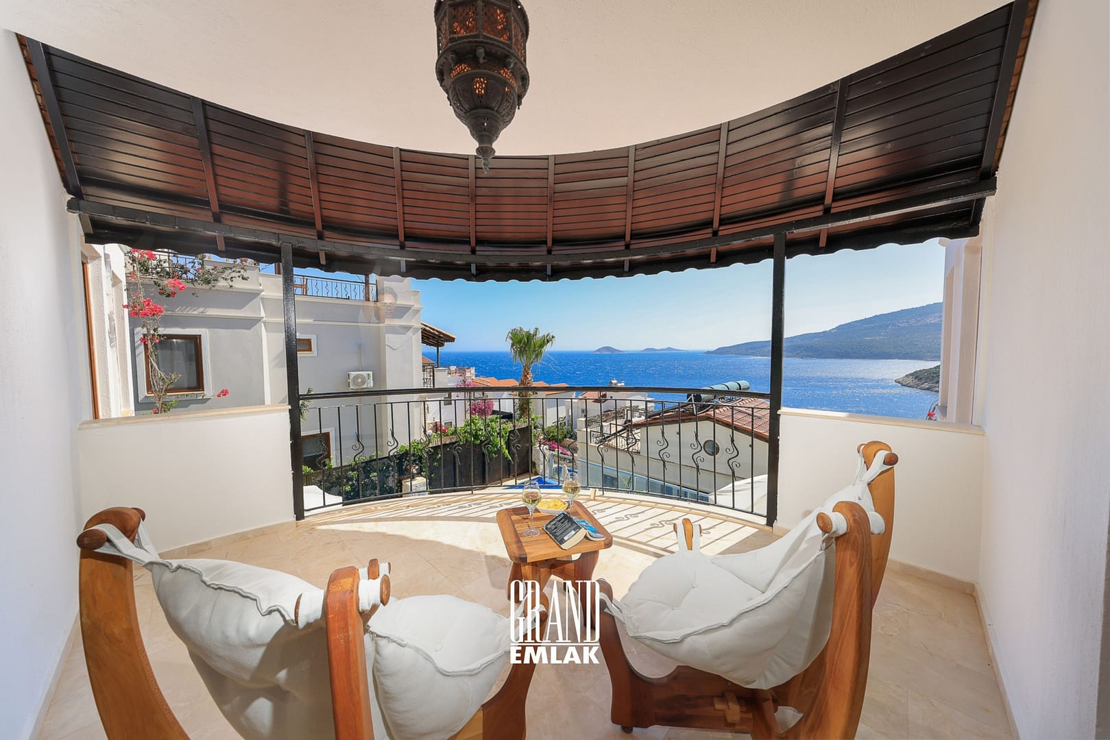 Kaş, Kalkan’da Panoramik Deniz Manzaralı Satılık Ultra Lüks 5+1 Villa (58)