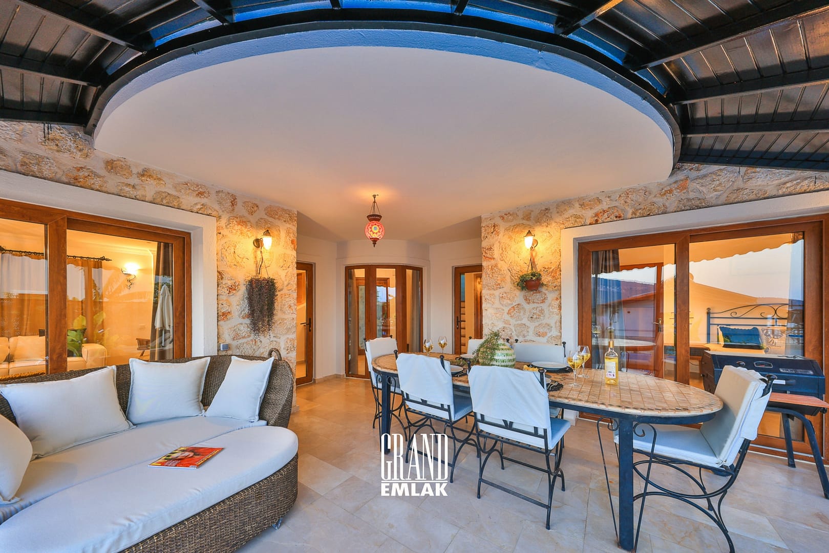 Kaş, Kalkan’da Panoramik Deniz Manzaralı Satılık Ultra Lüks 5+1 Villa (67)