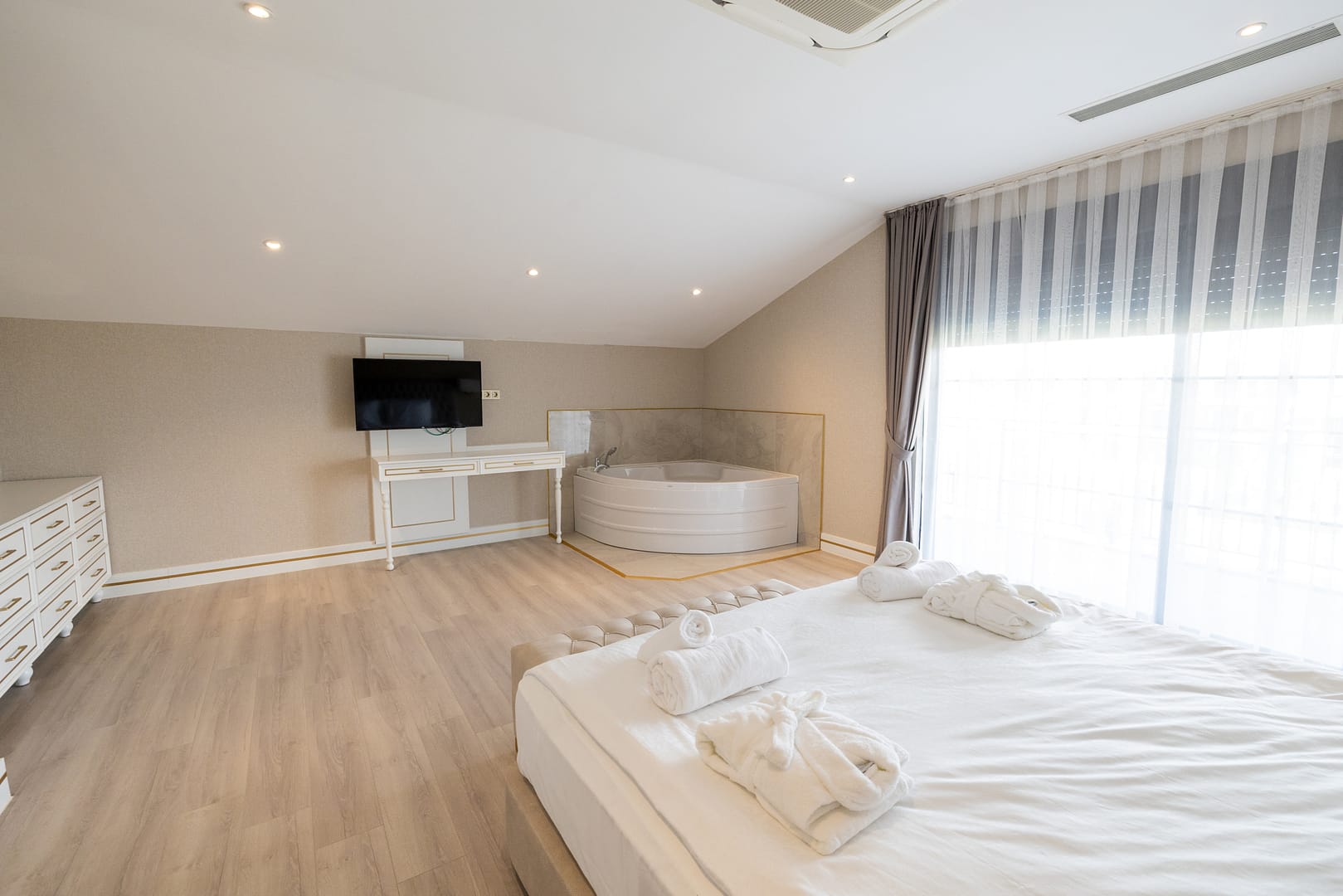 SERENİTY SATILIK VİLLA BELEK (11)