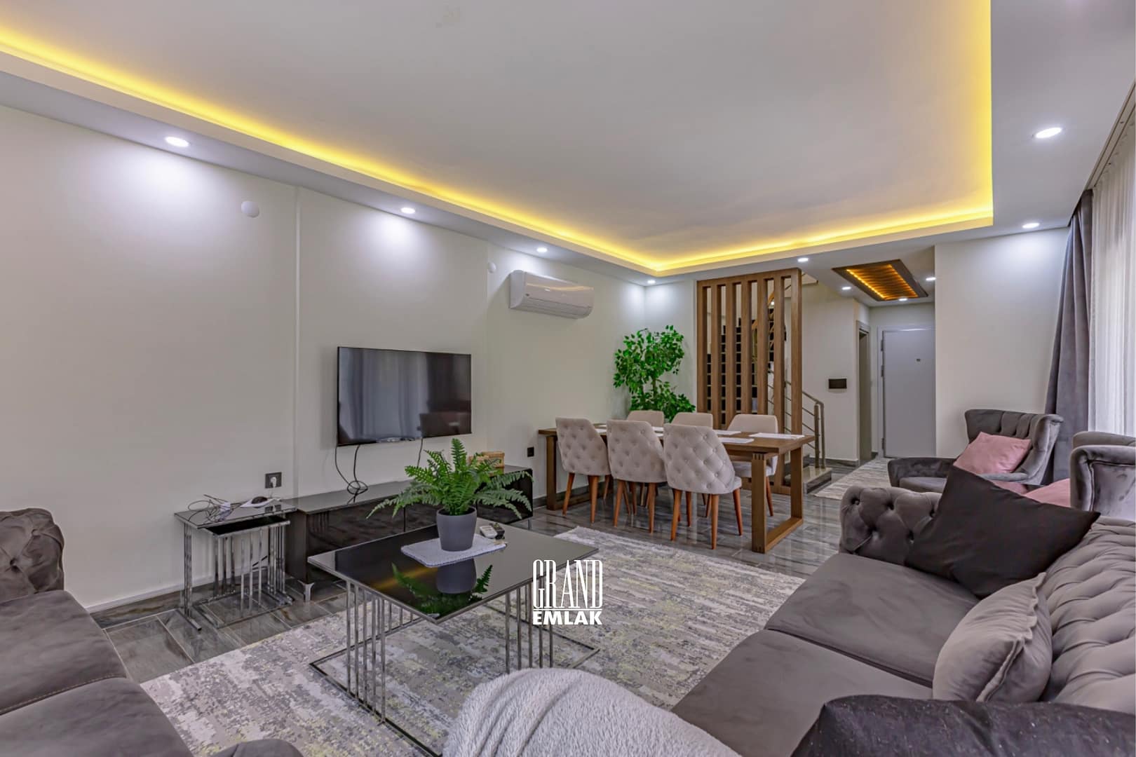 Antalya Kadriye’de Özel Havuzlu 3+1 Satılık Villa (9)