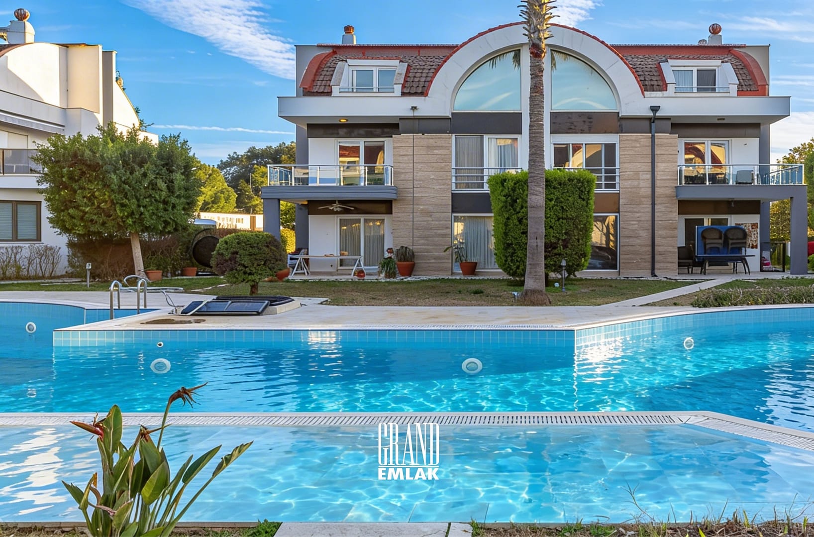 Sea Shell Sitesi’nde, Belek Golf Sahalarına Komşu Satılık 4+1 Villa (3)