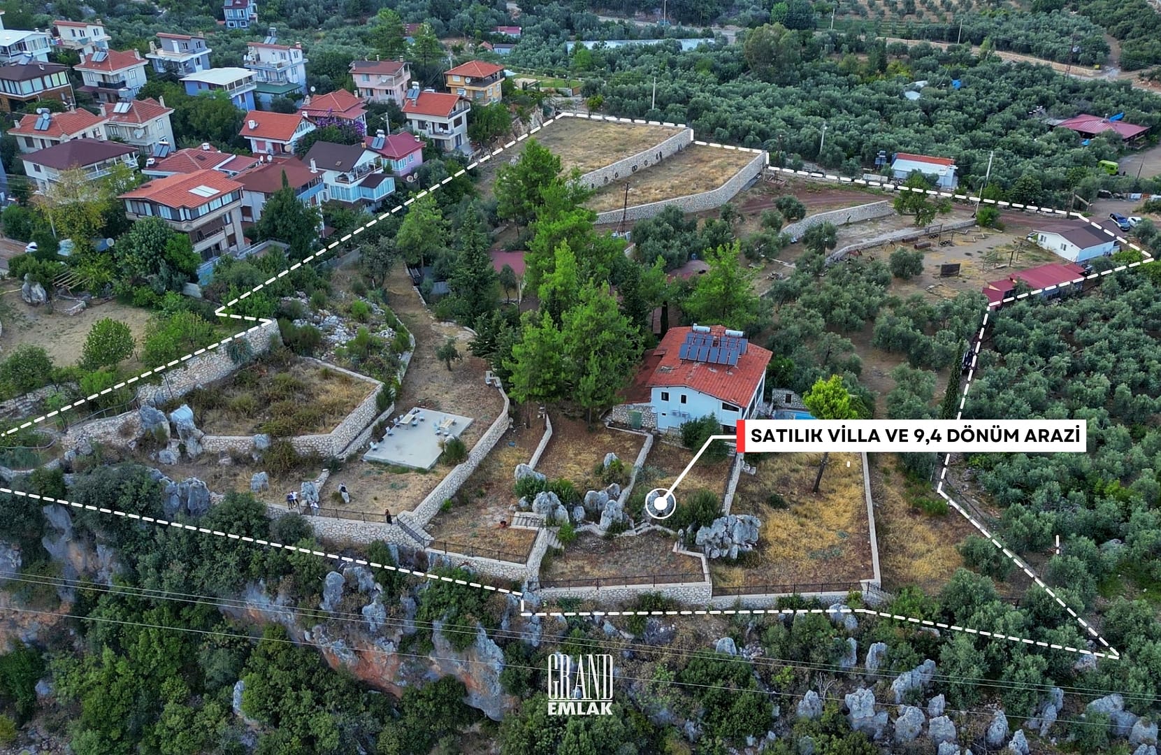 satılık villa ve 9,4 dönüm arazi logolu (17)