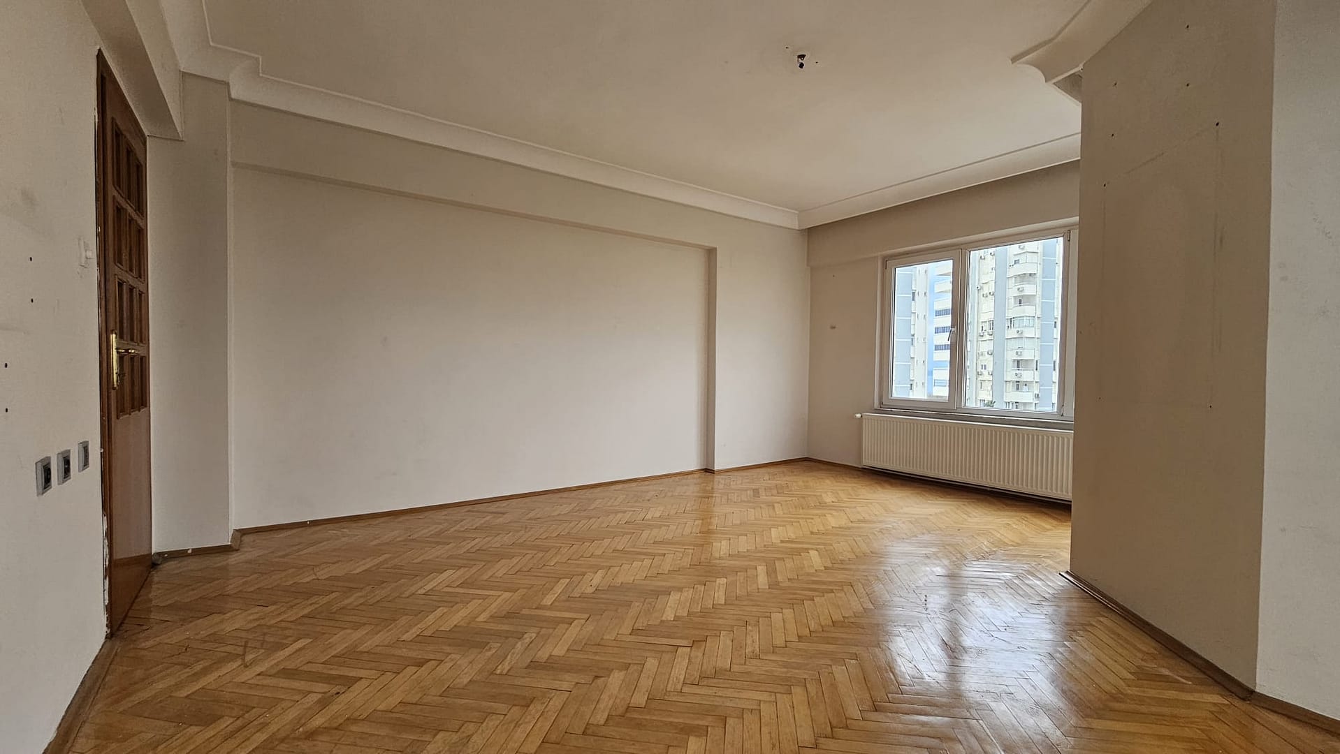 6de459ea-a5e6-4b9f-8732-3dccf8696f2e