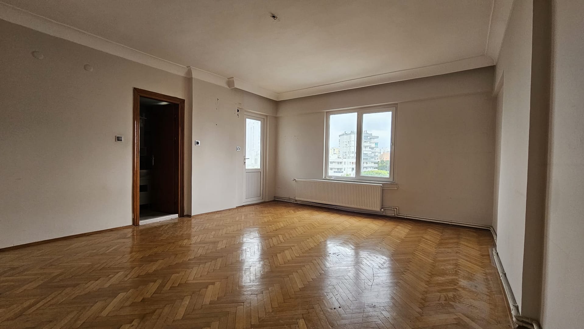 f65f1fc3-c378-4df1-8e11-90394bceeeb1