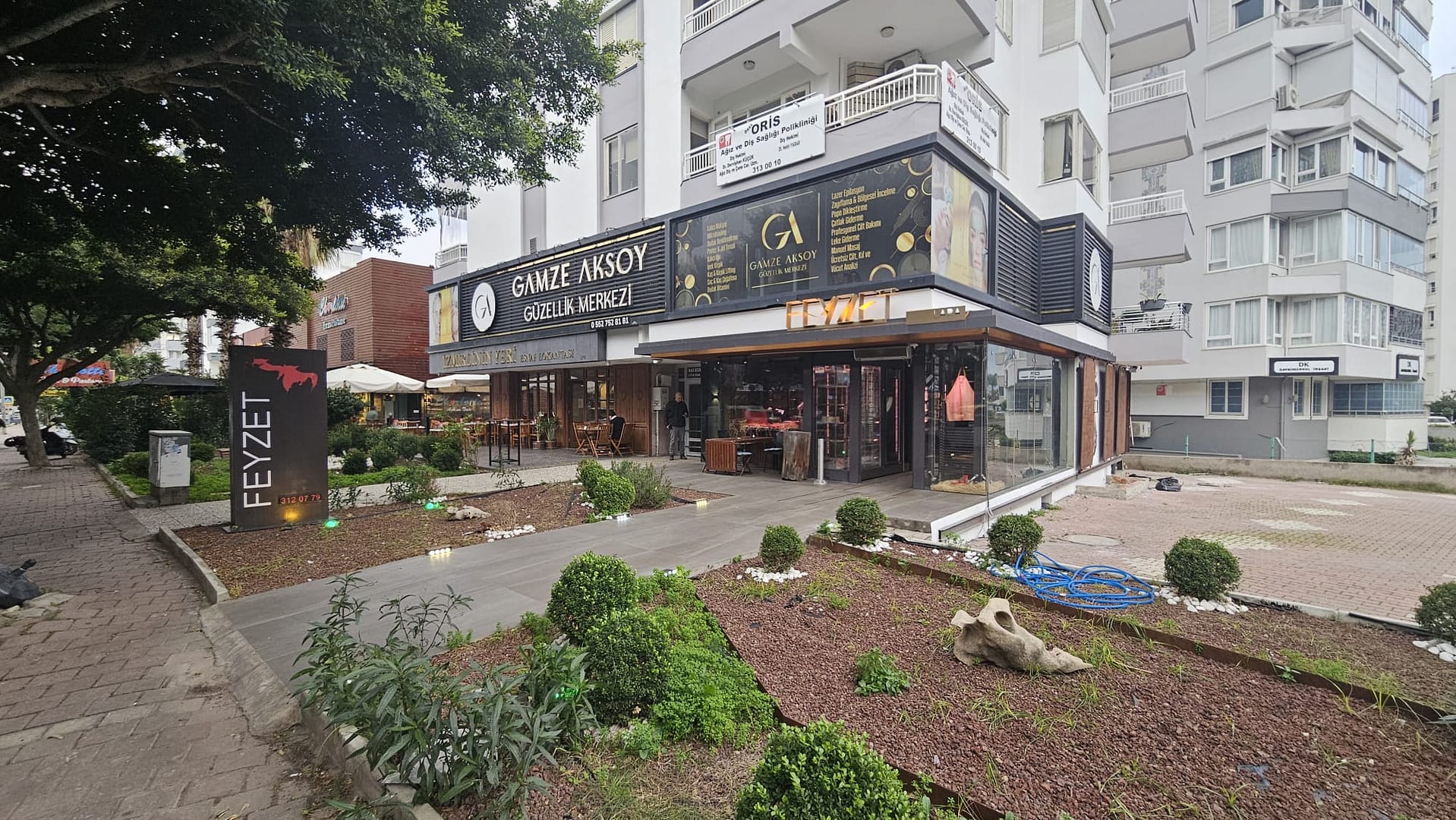 feb93c73-63c0-4795-b84a-c53213239dae