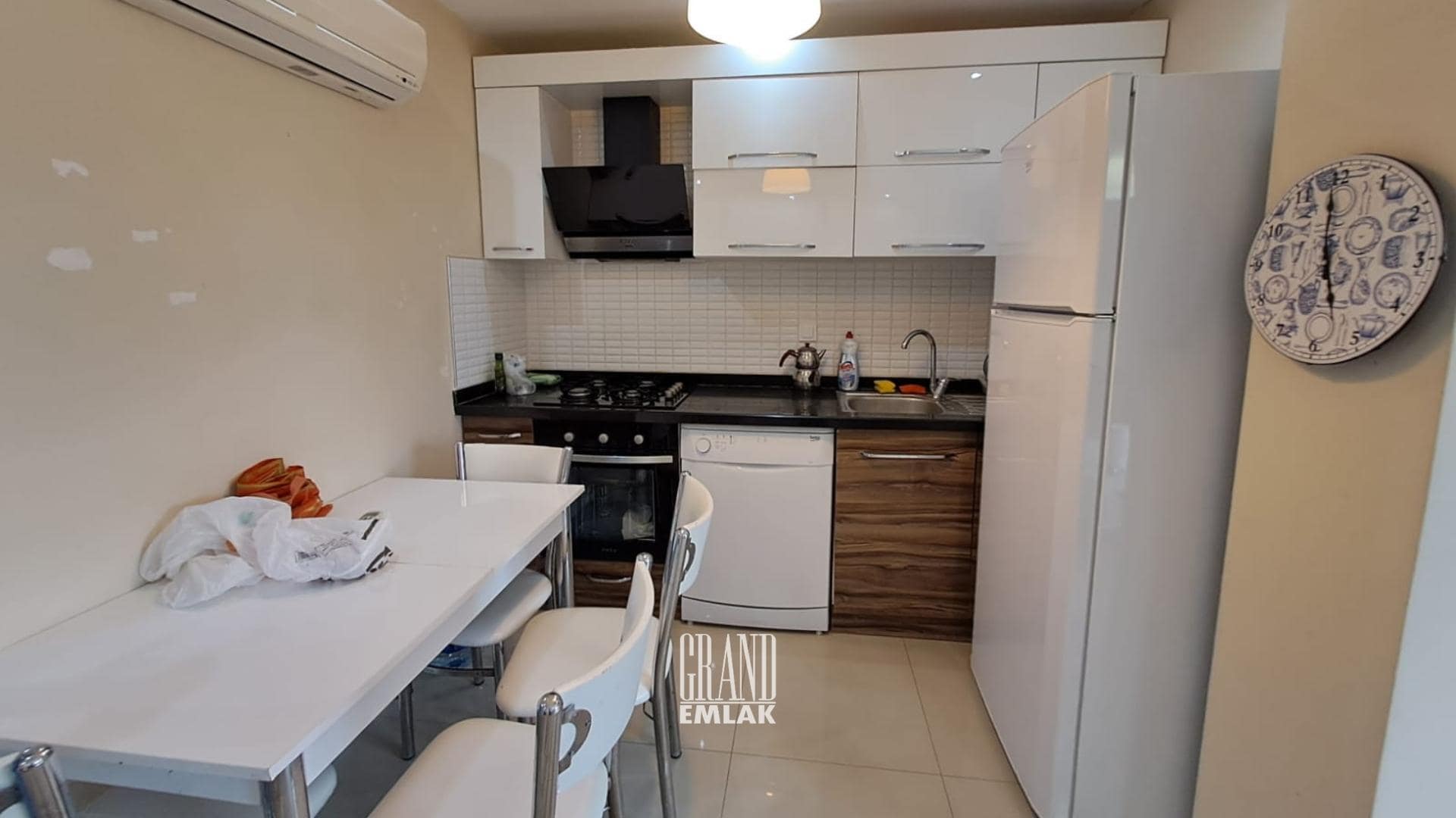 Antalya, Hurma’da Riva Residance’ta 1+1 Satılık Daire (10)