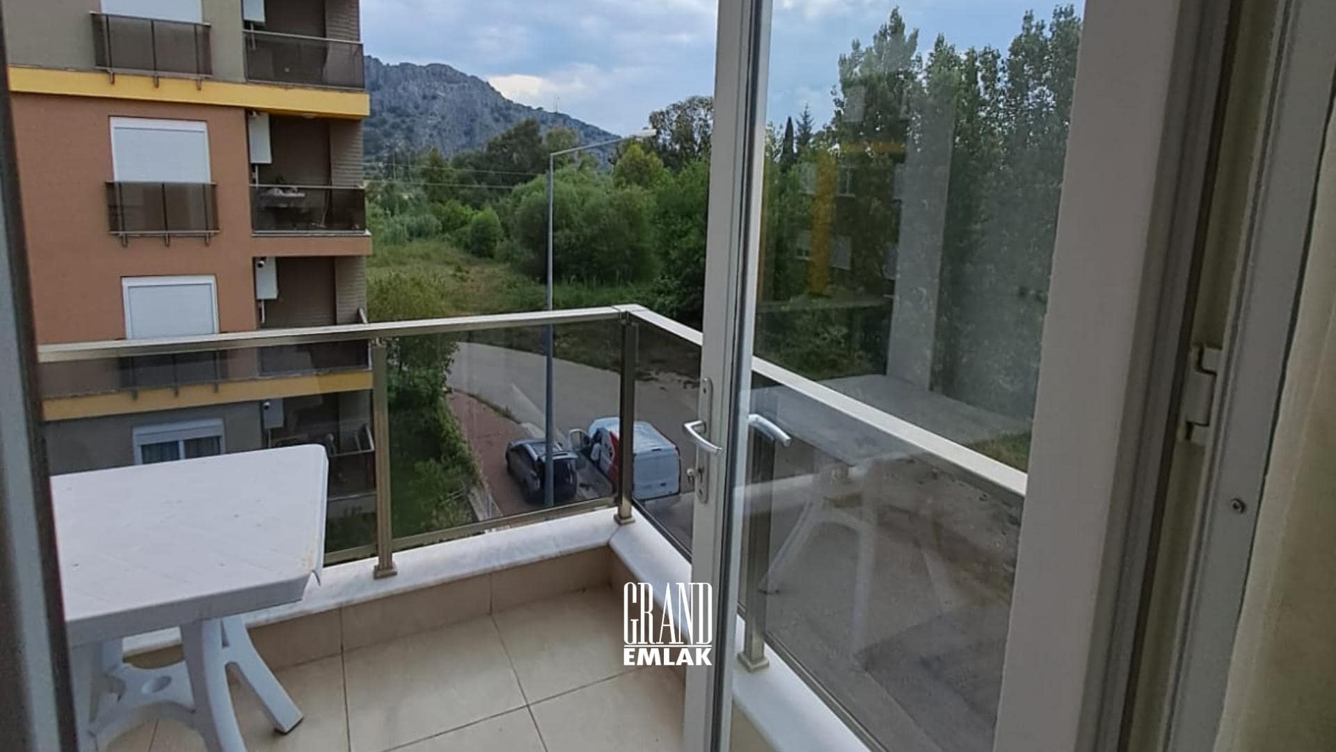 Antalya, Hurma’da Riva Residance’ta 1+1 Satılık Daire (13)