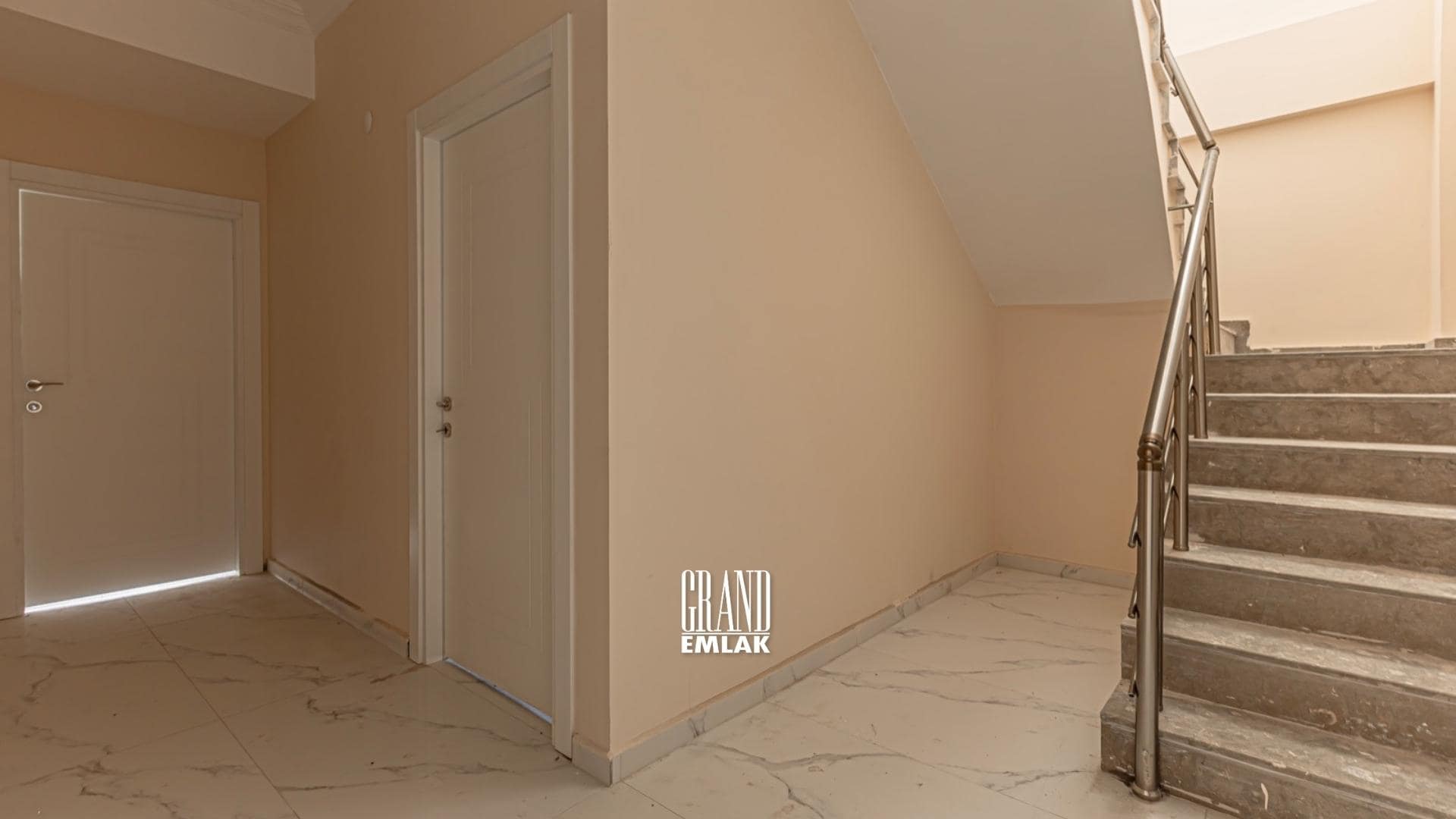 GÖÇERLER SATILIK DAİRE (1)