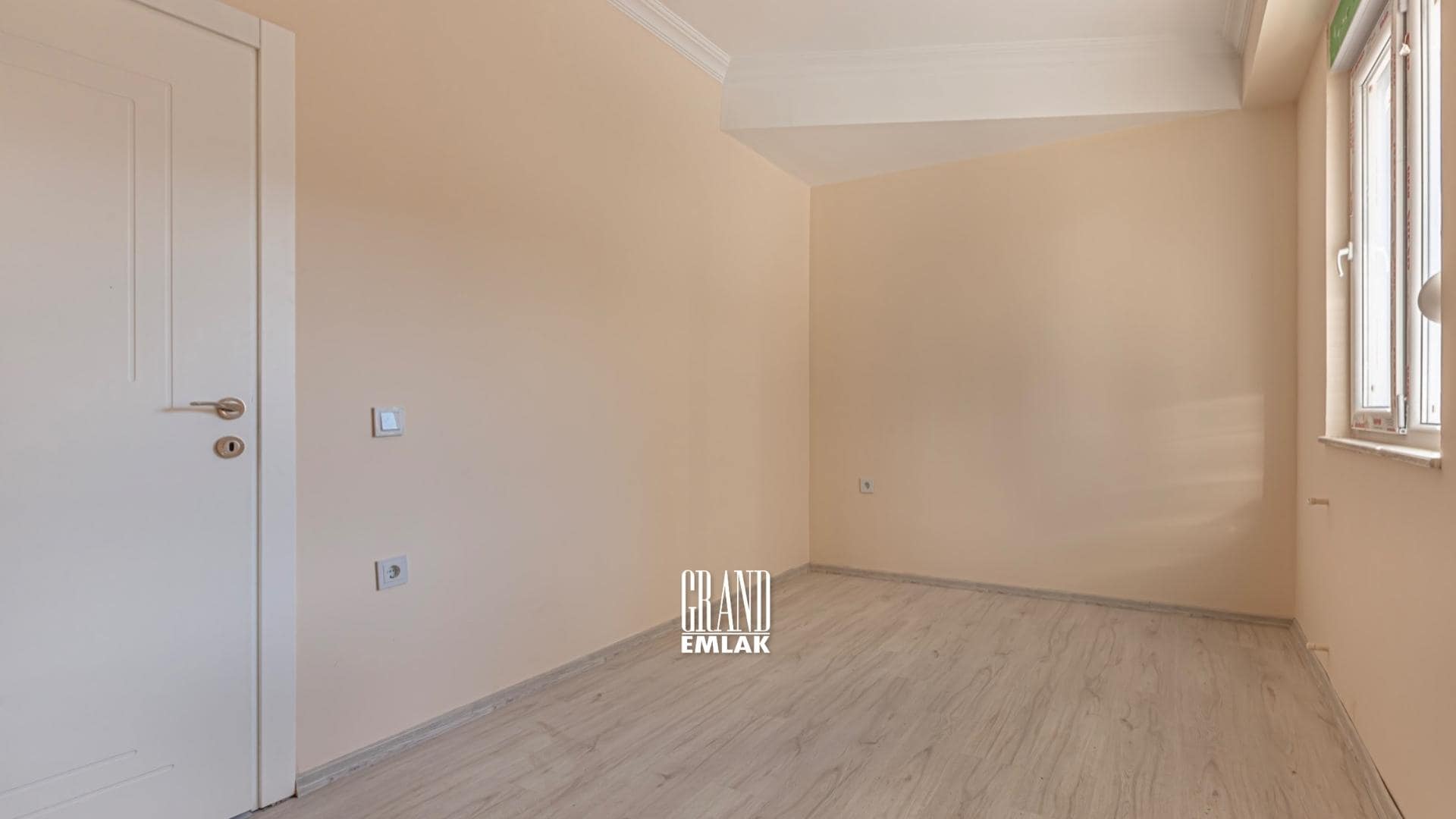 GÖÇERLER SATILIK DAİRE (27)