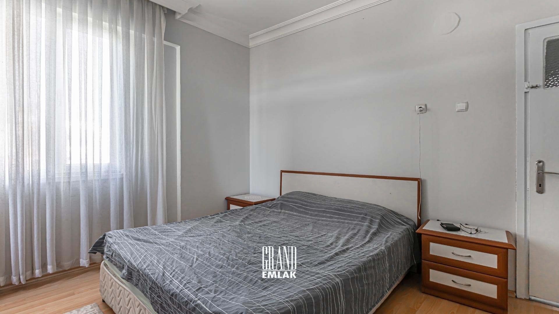 ANTALYA MURATPAŞA ÇAYBAŞI MAHALLESİNDE 3+1 SATILIK DAİRE (30)