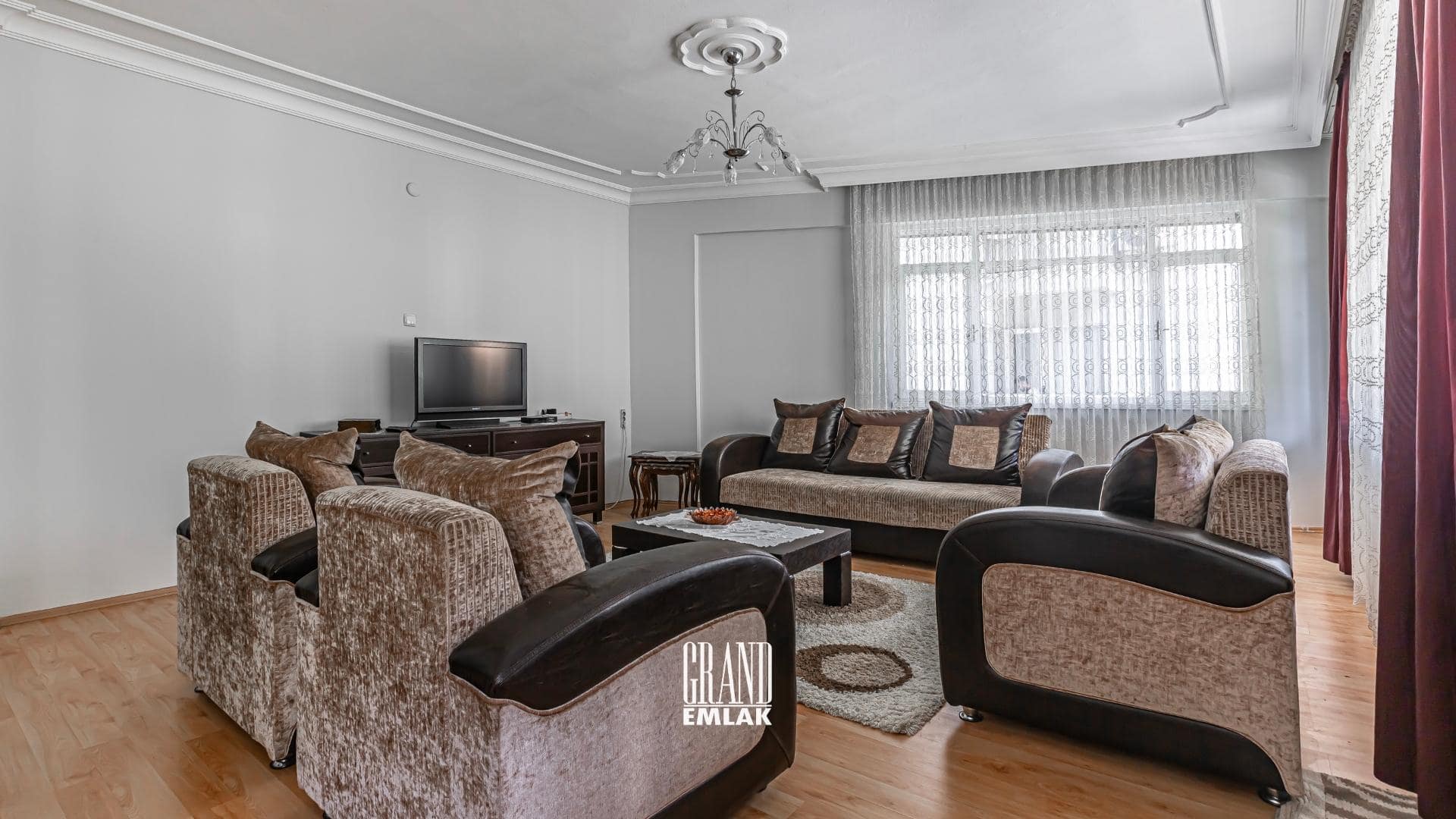 ANTALYA MURATPAŞA ÇAYBAŞI MAHALLESİNDE 3+1 SATILIK DAİRE (32)