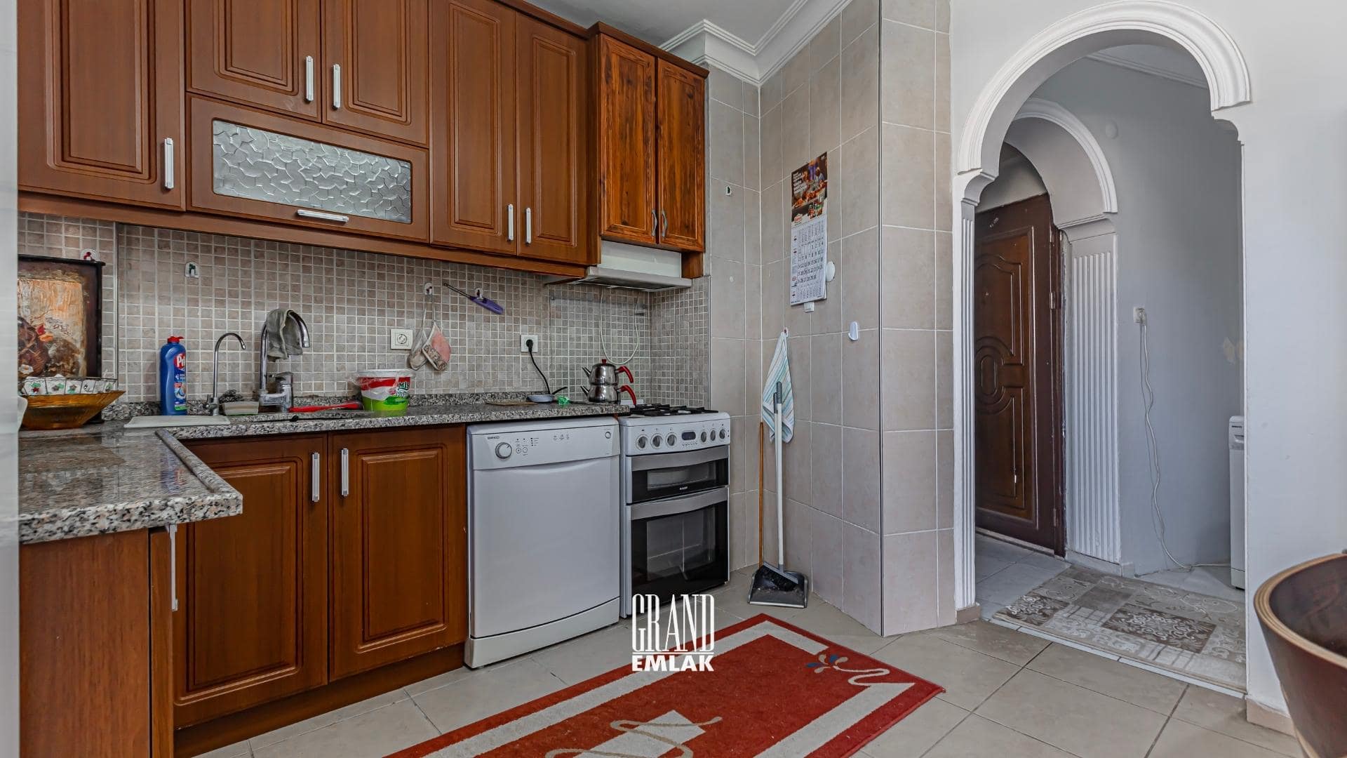 ANTALYA MURATPAŞA ÇAYBAŞI MAHALLESİNDE 3+1 SATILIK DAİRE (5)