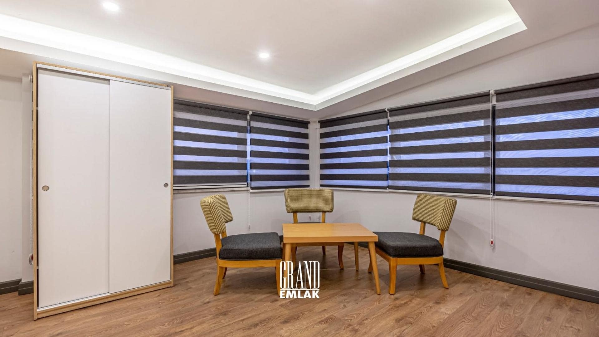 Antalya Kadriye’de, Müstakil Havuzlu Eşyalı 5+1 Satılık Villa (46)