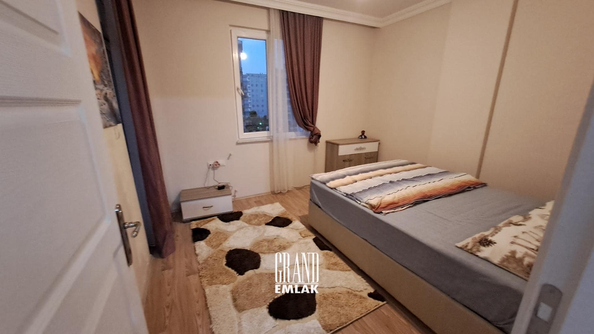 Antalya, Kızıltoprak’ta Mobilyalı 2+1 Kiralık Daire (10)