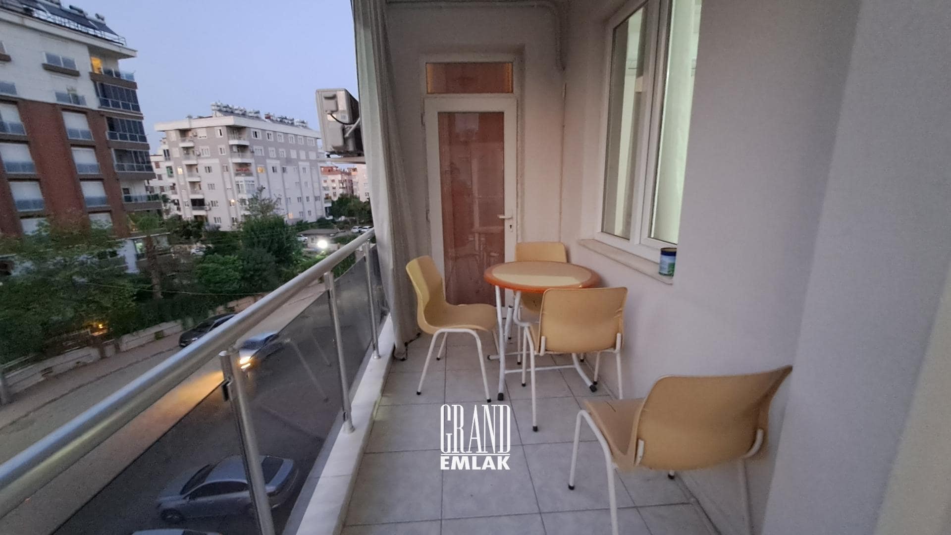 Antalya, Kızıltoprak’ta Mobilyalı 2+1 Kiralık Daire (13)