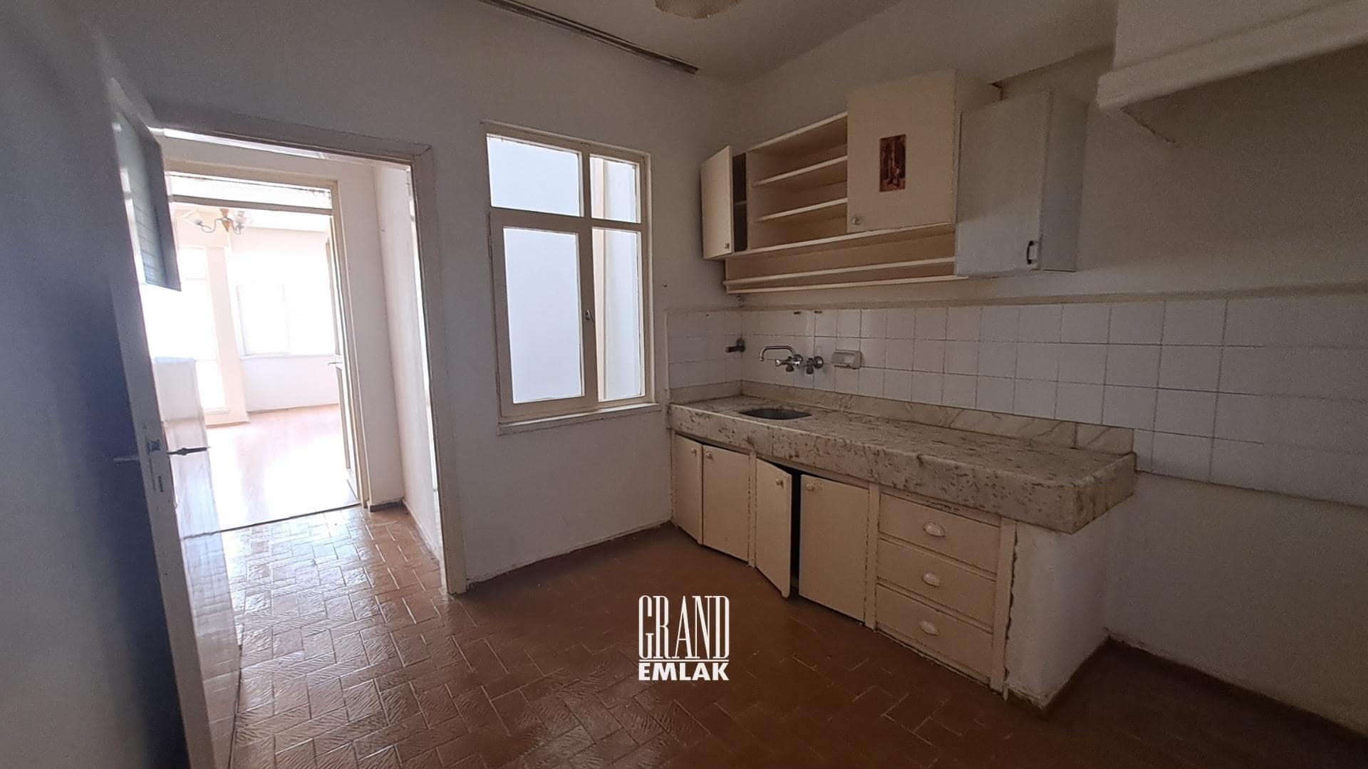 Antalya, Muratpaşa’da Üçkapılar Yakını 2+1 Kiralık Daire (natalia) (6)