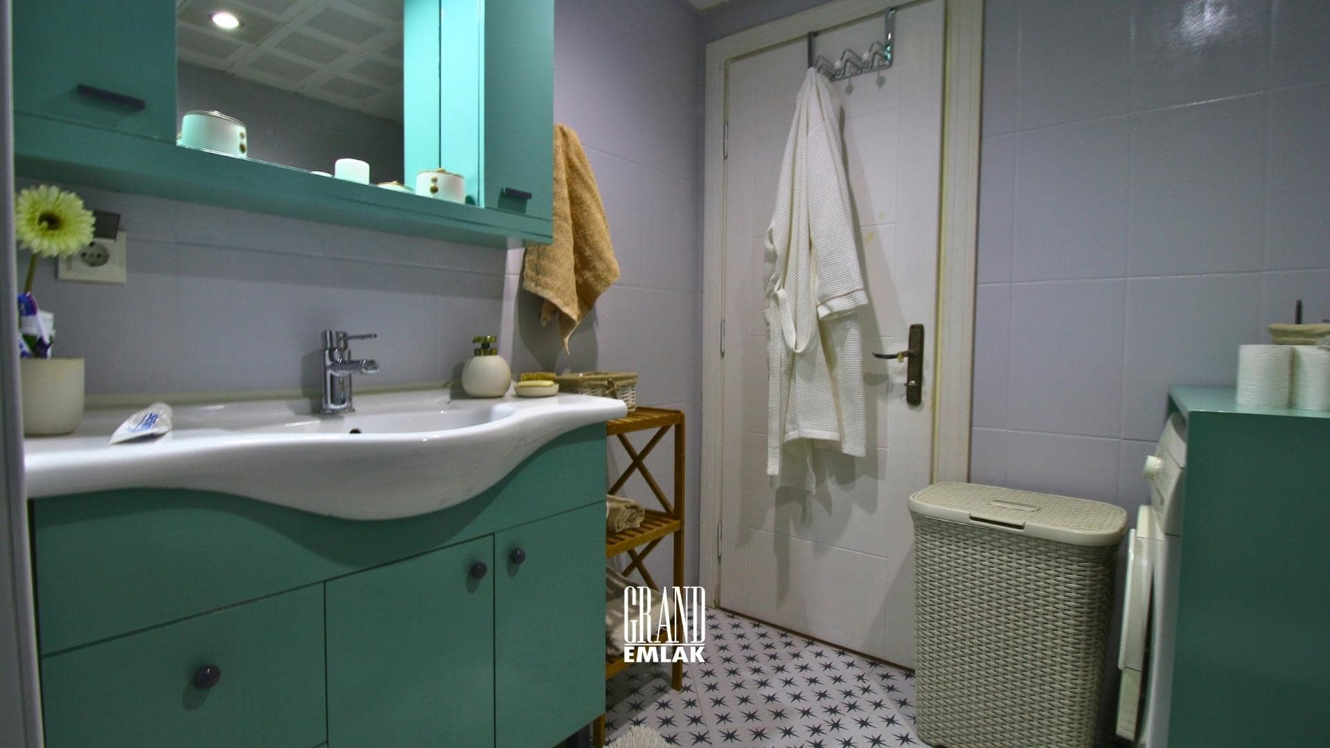 Antalya, Termessos Bulvarı’nda 2+1 Satılık Daire (MERİÇ TUANA SİTESİ) (12)