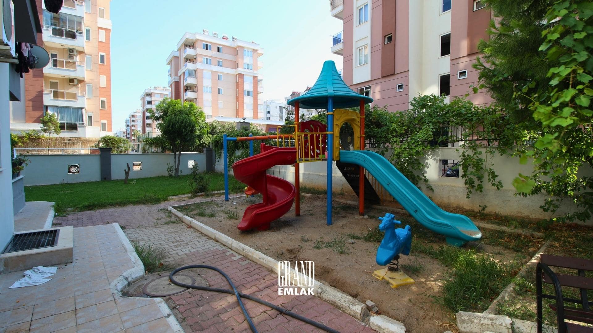 Antalya, Termessos Bulvarı’nda 2+1 Satılık Daire (MERİÇ TUANA SİTESİ) (17)