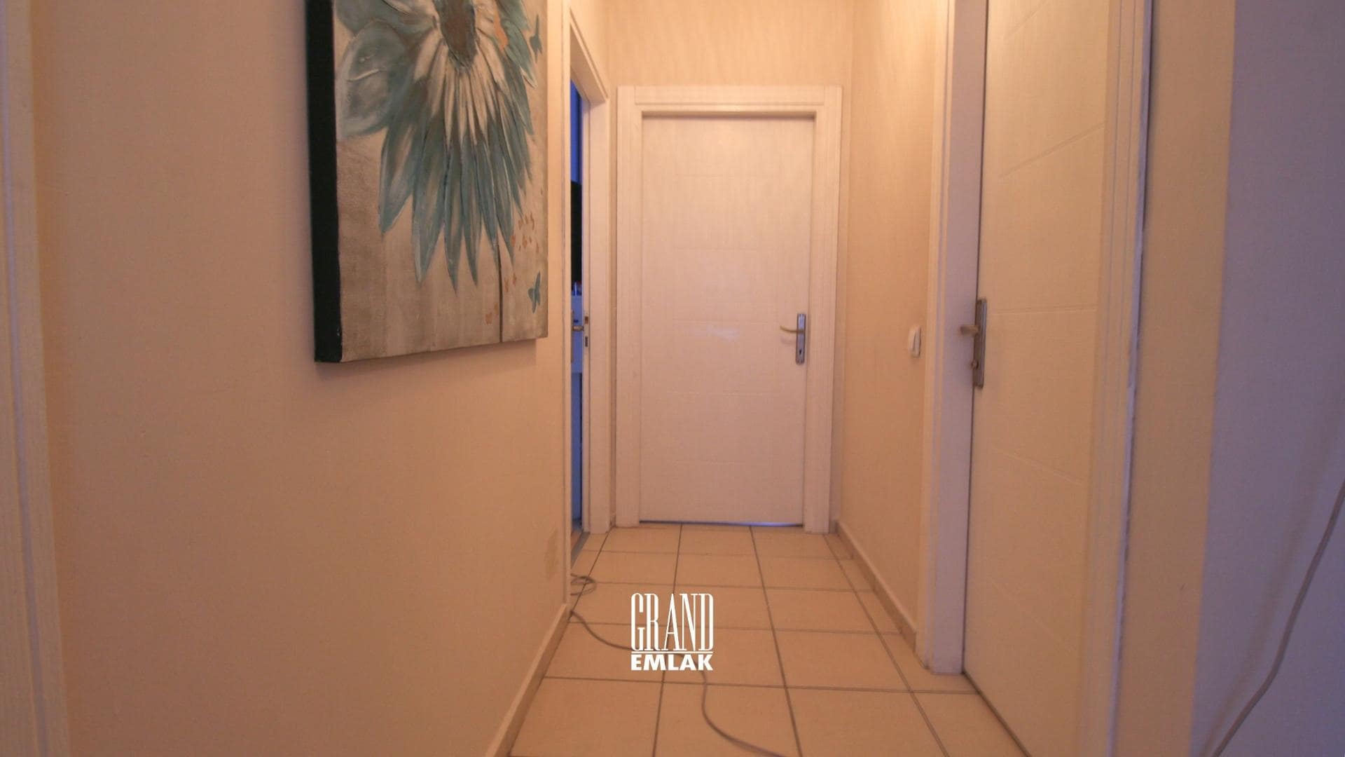 Antalya, Termessos Bulvarı’nda 2+1 Satılık Daire (MERİÇ TUANA SİTESİ) (2)