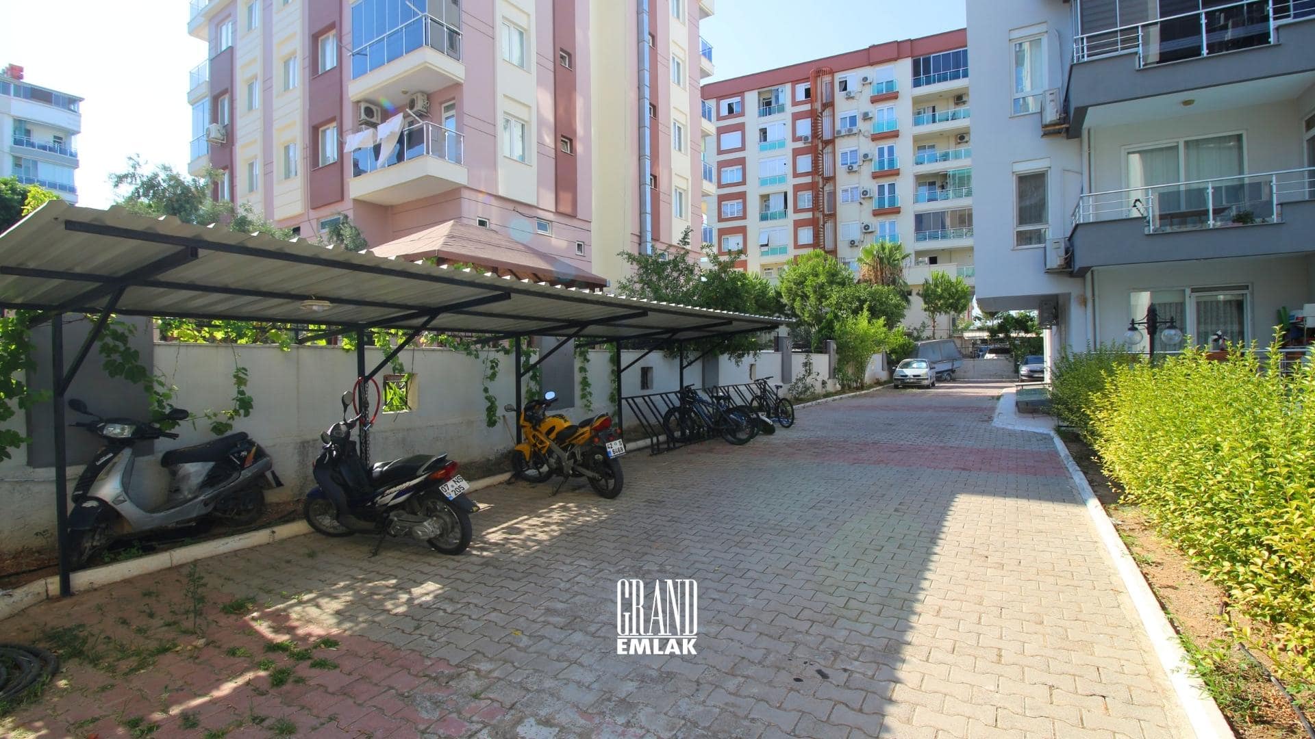 Antalya, Termessos Bulvarı’nda 2+1 Satılık Daire (MERİÇ TUANA SİTESİ) (21)