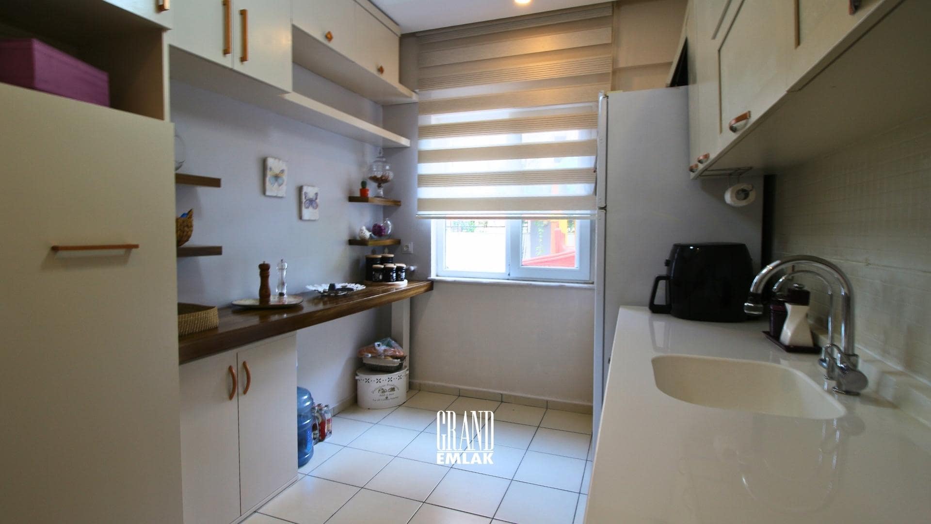 Antalya, Termessos Bulvarı’nda 2+1 Satılık Daire (MERİÇ TUANA SİTESİ) (32)