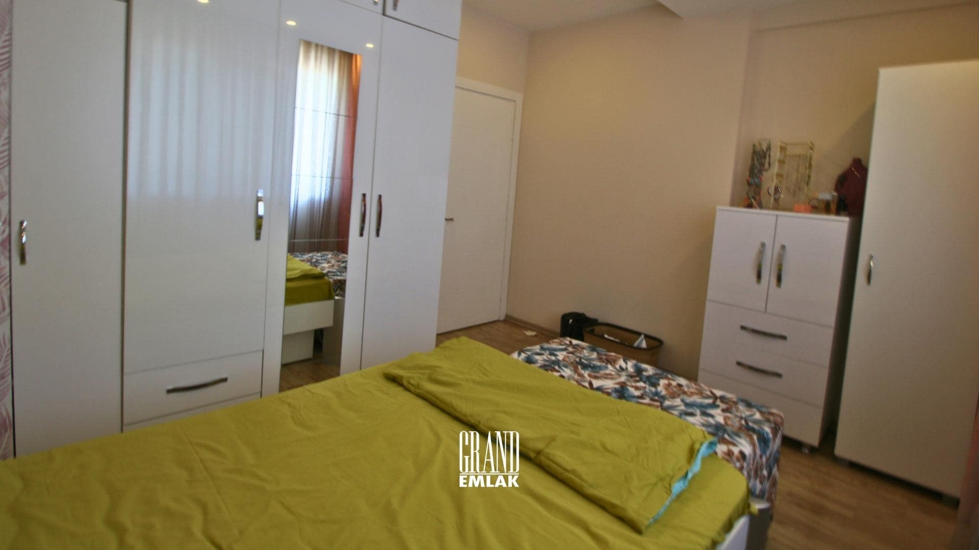 Antalya, Termessos Bulvarı’nda 2+1 Satılık Daire (MERİÇ TUANA SİTESİ) (5)