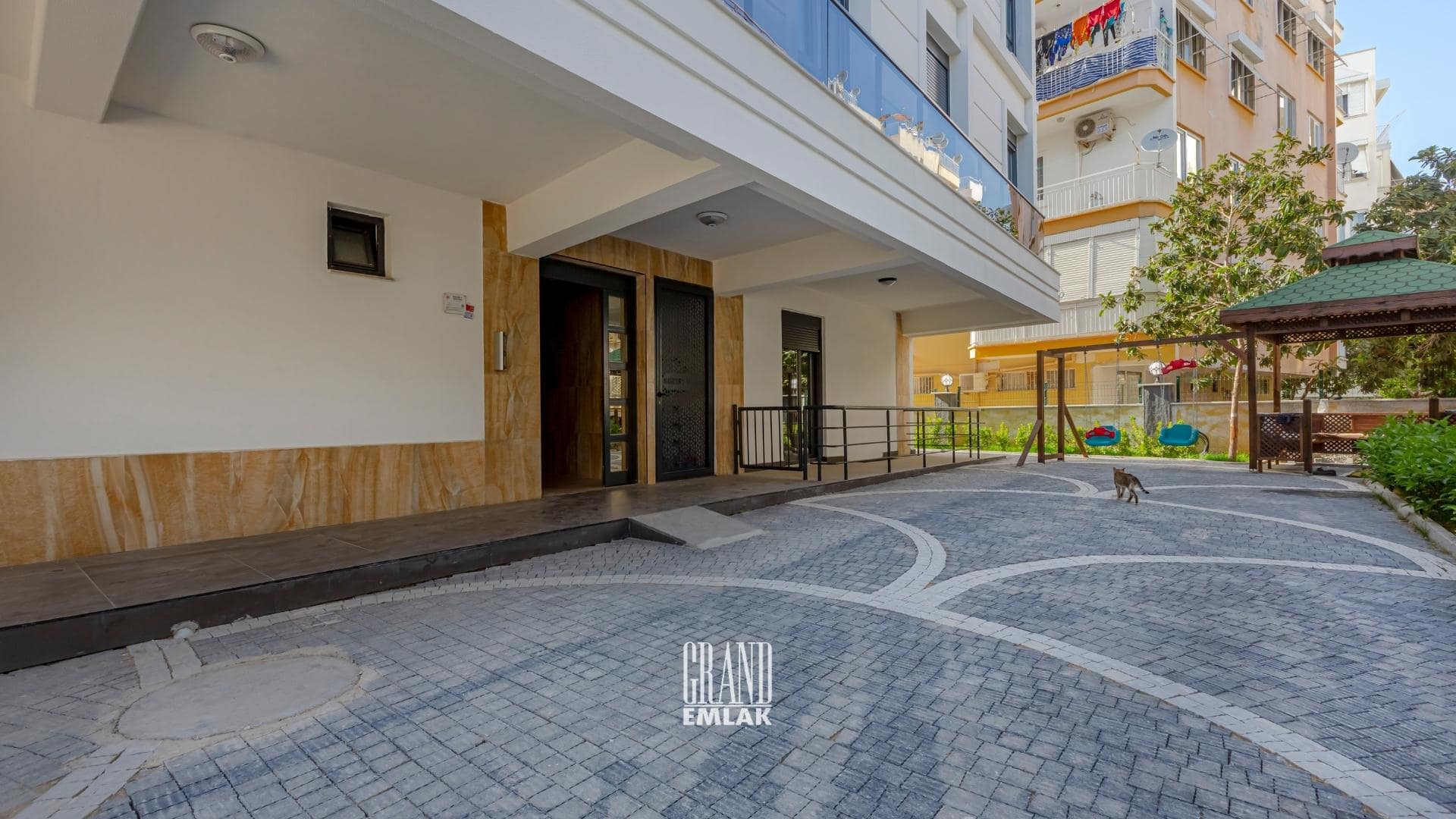 Kale Kapısına Yürüme Mesafesinde 2+1 Kiralık Daire (5)