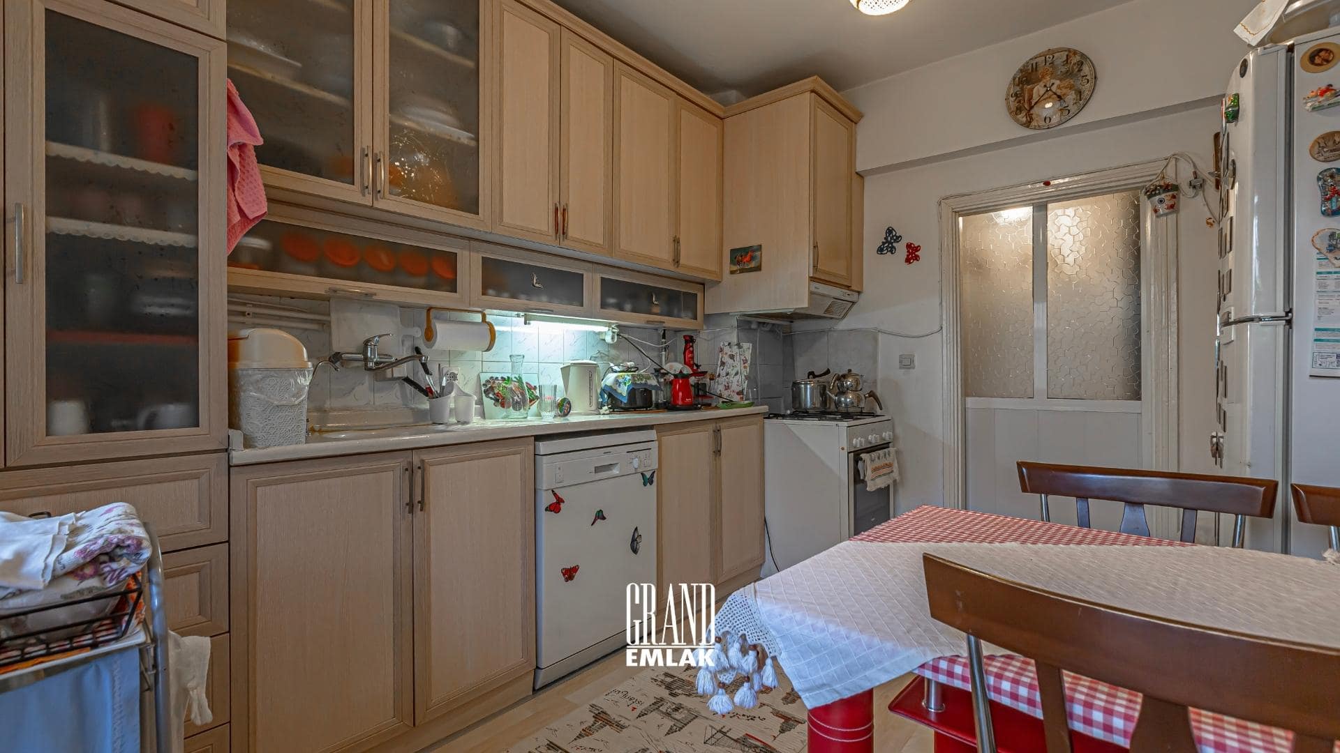 Yeşilbahçe’de Bahçe Katı 2+1 Satılık Daire (2)